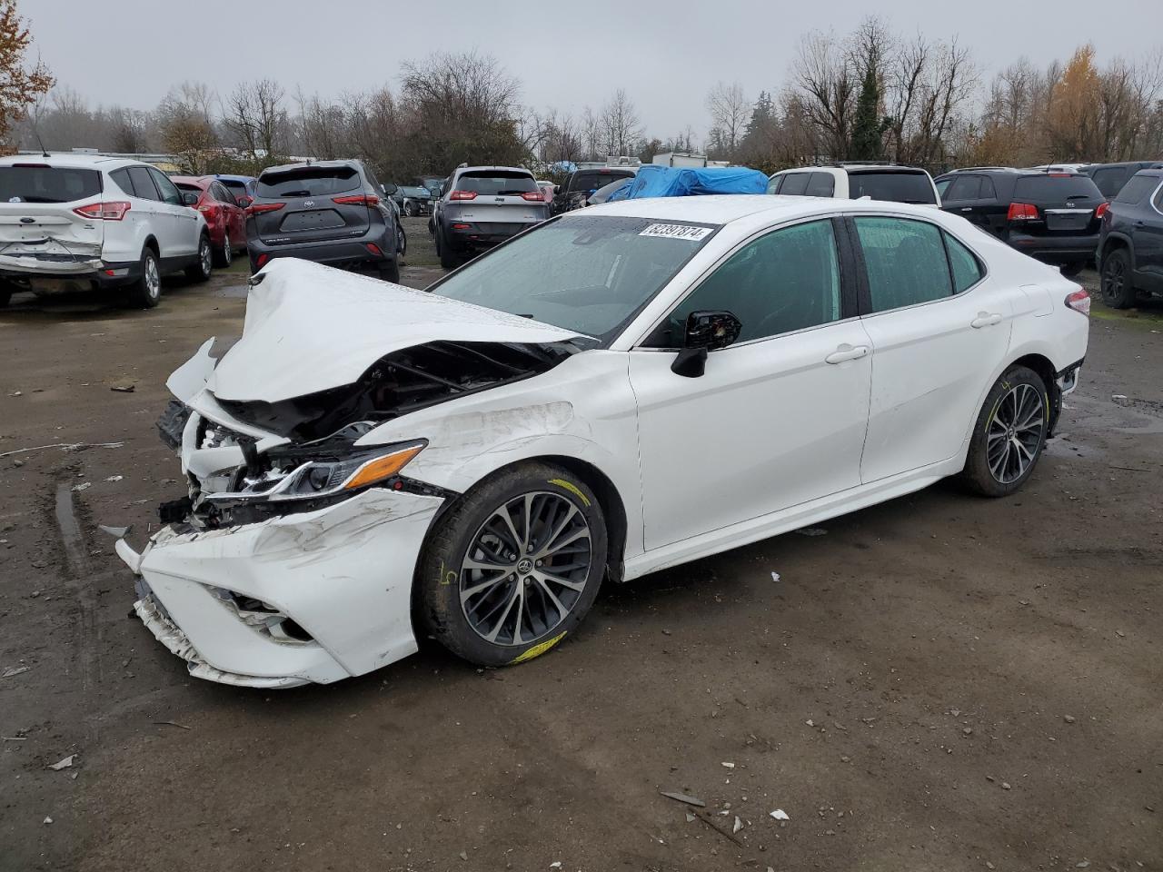 2020 TOYOTA CAMRY SE