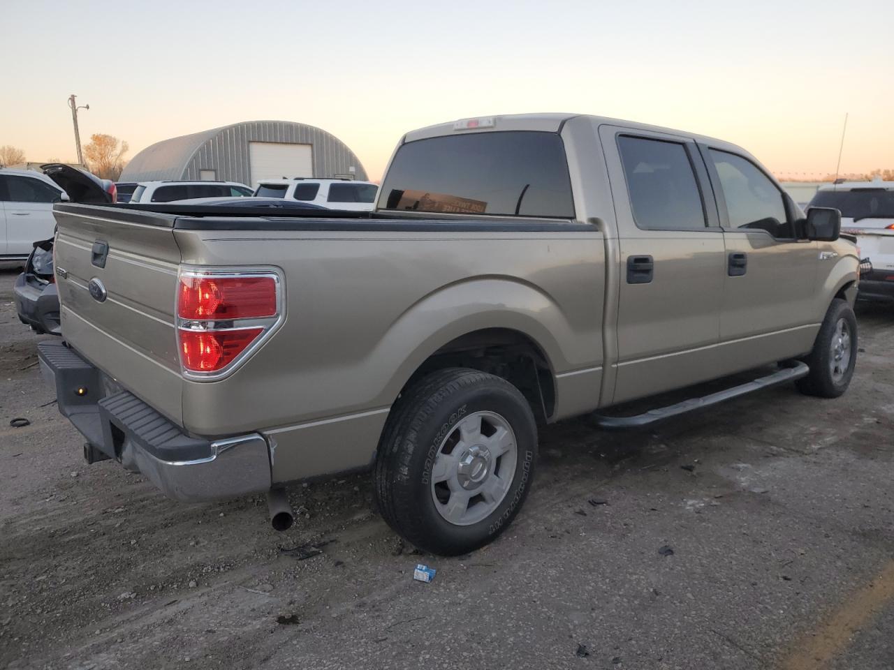 2010 FORD F150 SUPER - Фото 3