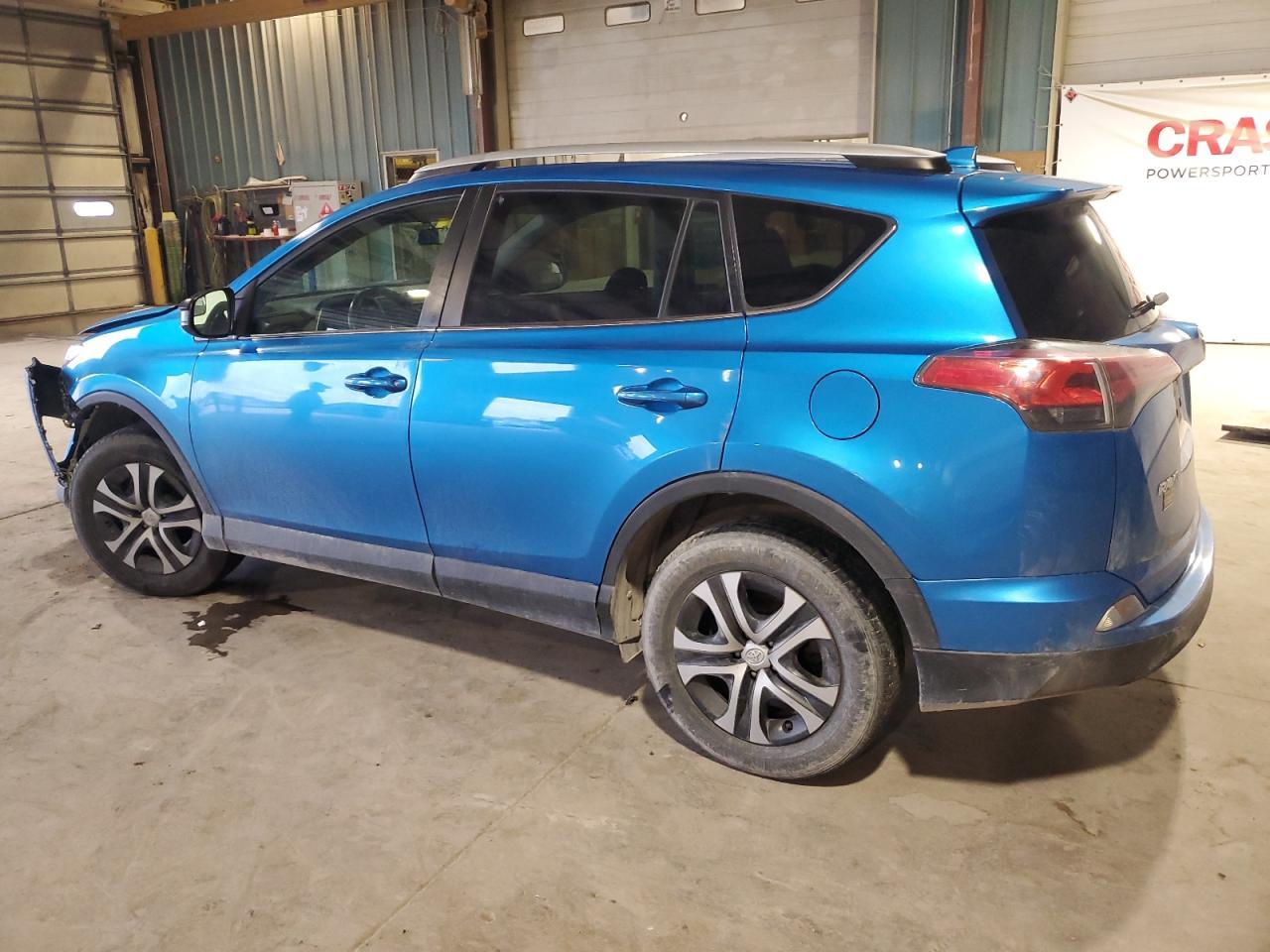 2016 TOYOTA RAV4 LE - Фото 2