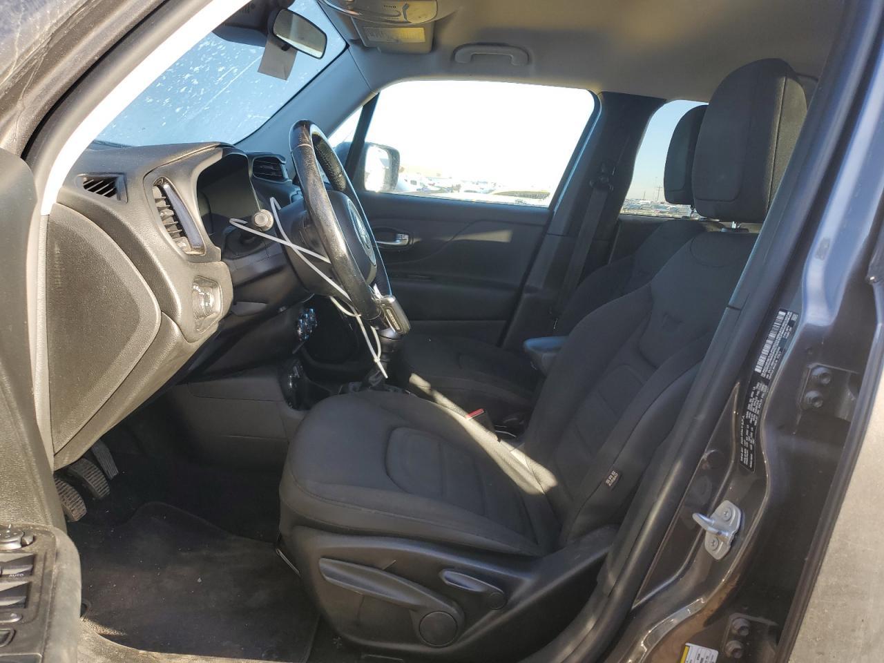 2017 JEEP RENEGADE L - Image 7