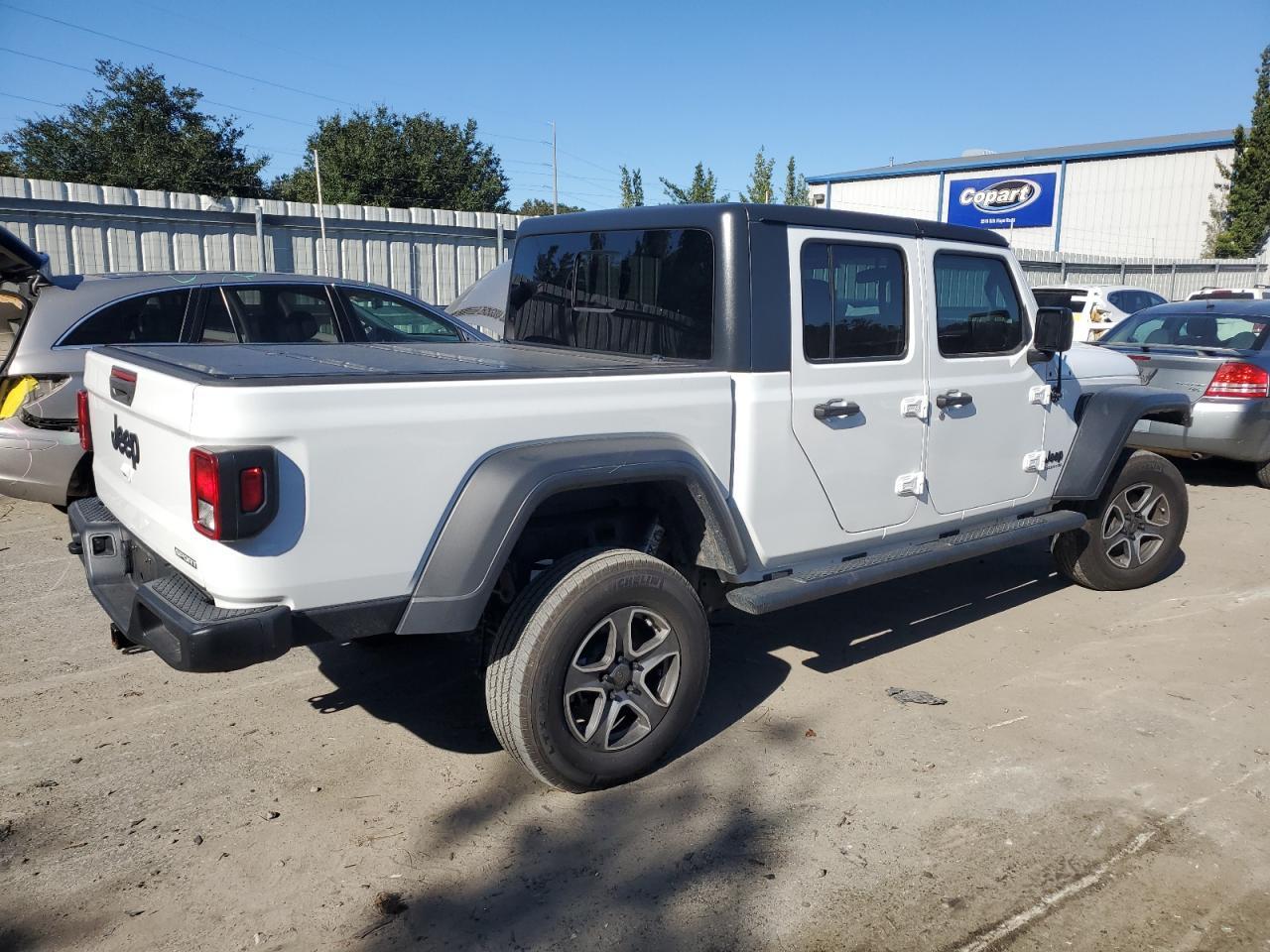 2021 JEEP GLADIATOR - Фото 3