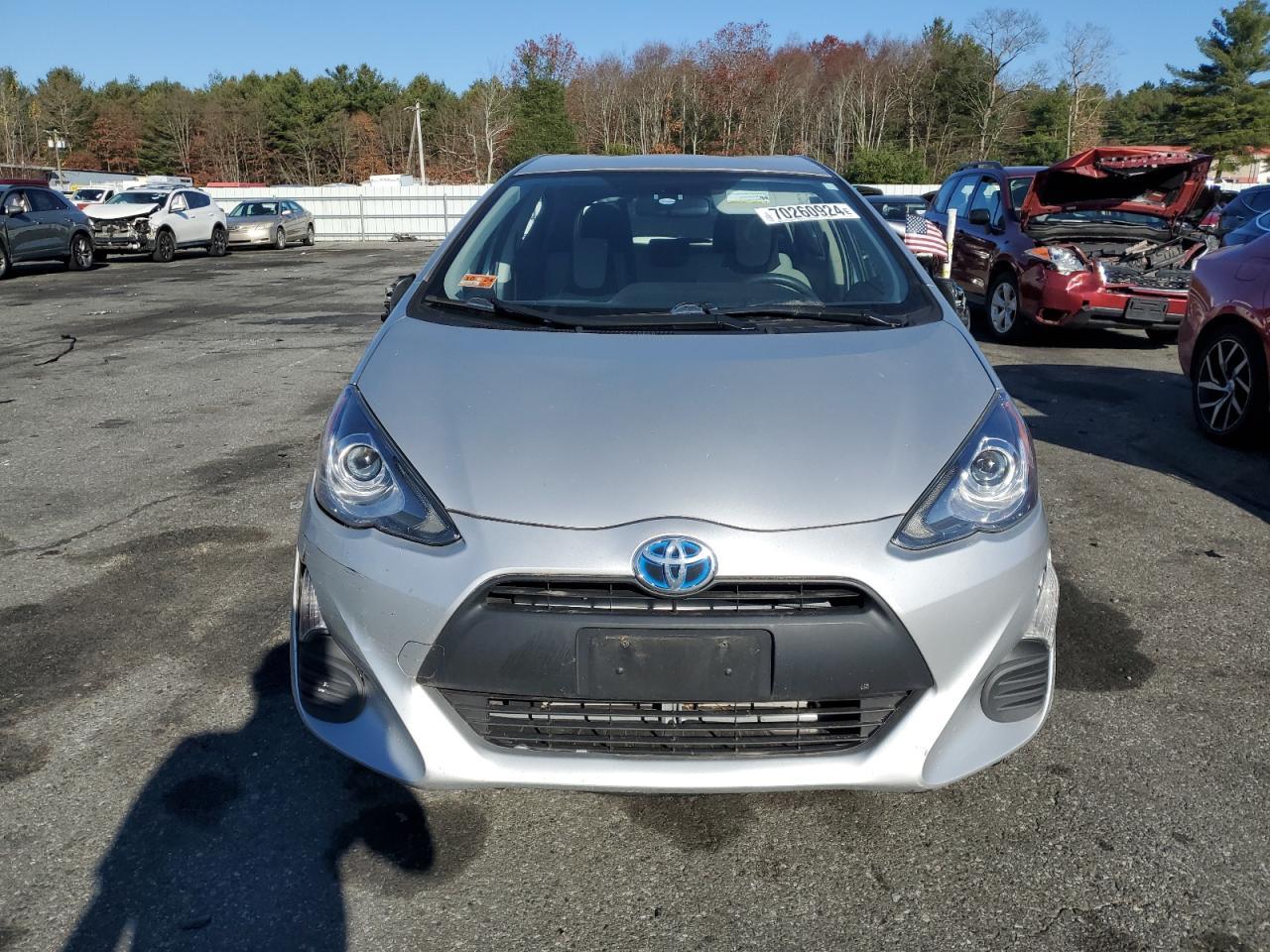 2016 TOYOTA PRIUS C - Фото 5