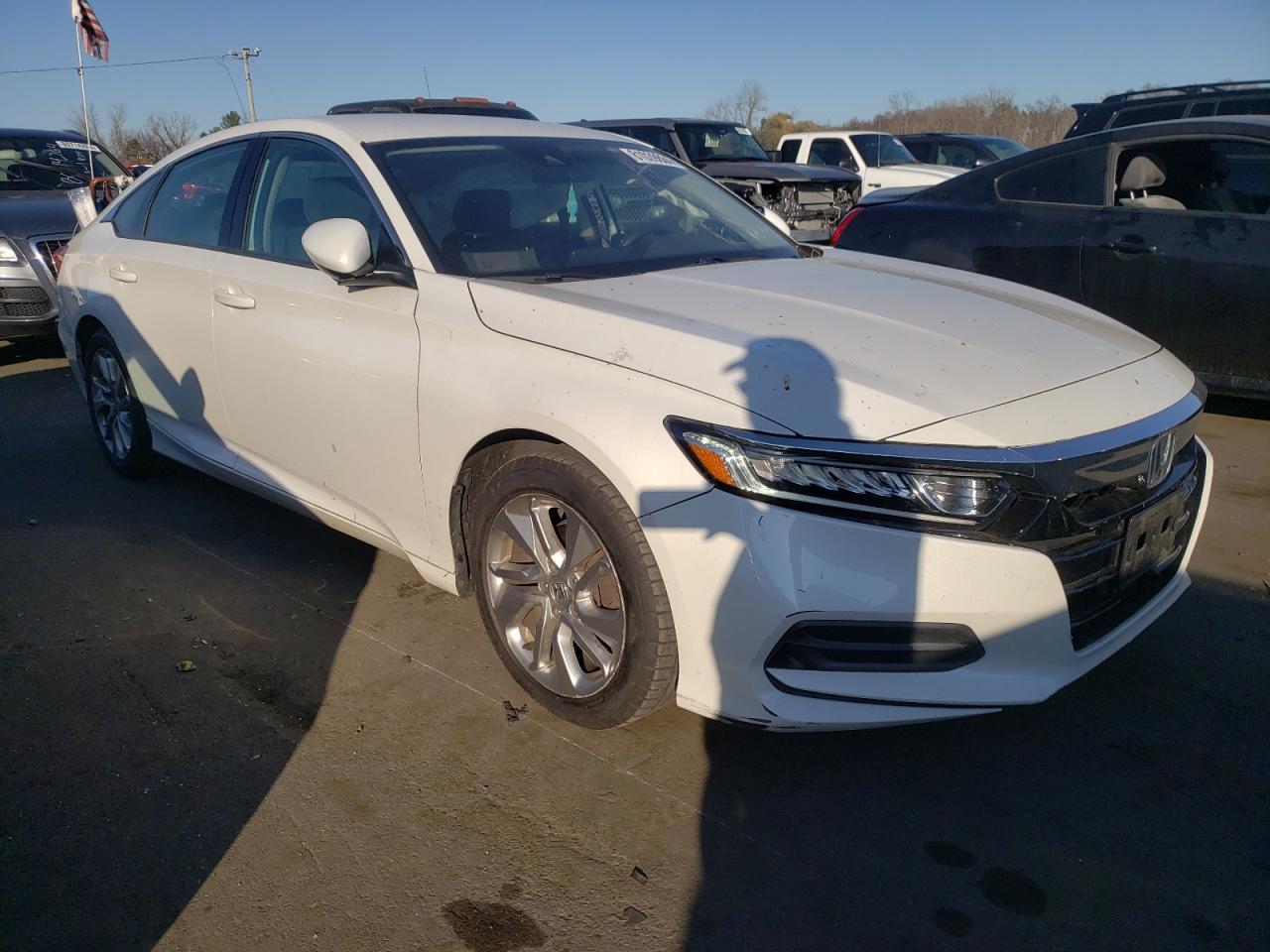 2018 HONDA ACCORD LX - Фото 4