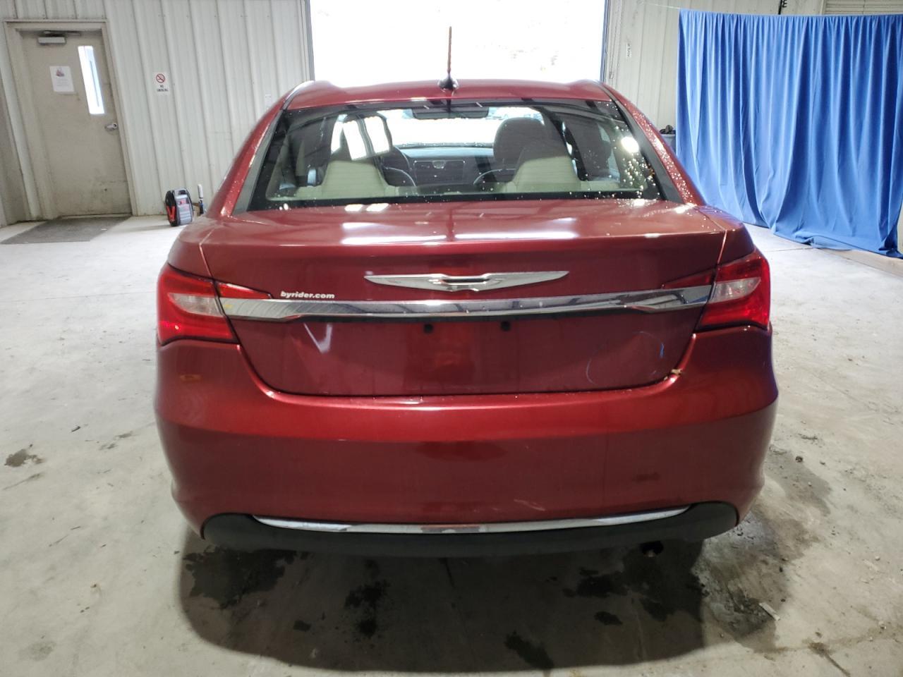 2013 CHRYSLER 200 LX - Фото 6