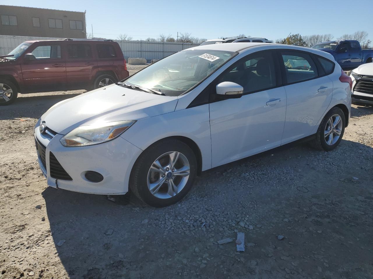 2013 FORD FOCUS SE car image