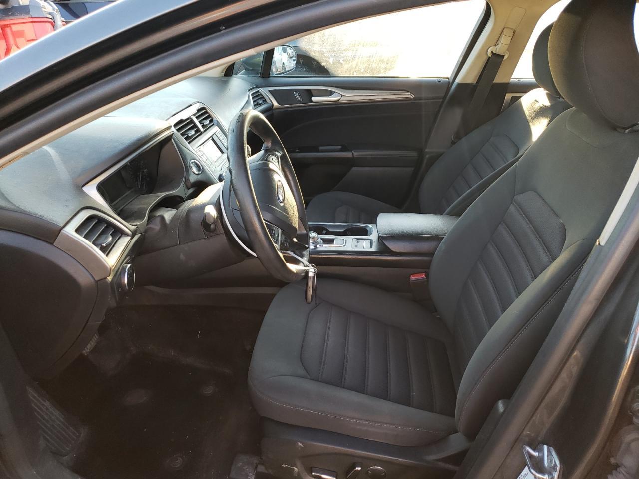 2017 FORD FUSION SE - Image 7