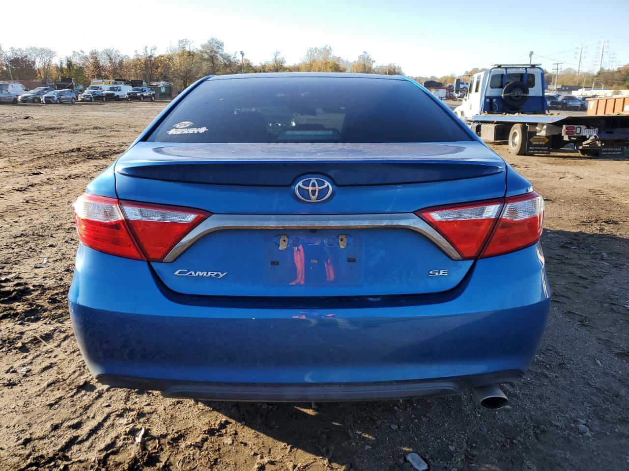 2017 TOYOTA CAMRY LE - Фото 6