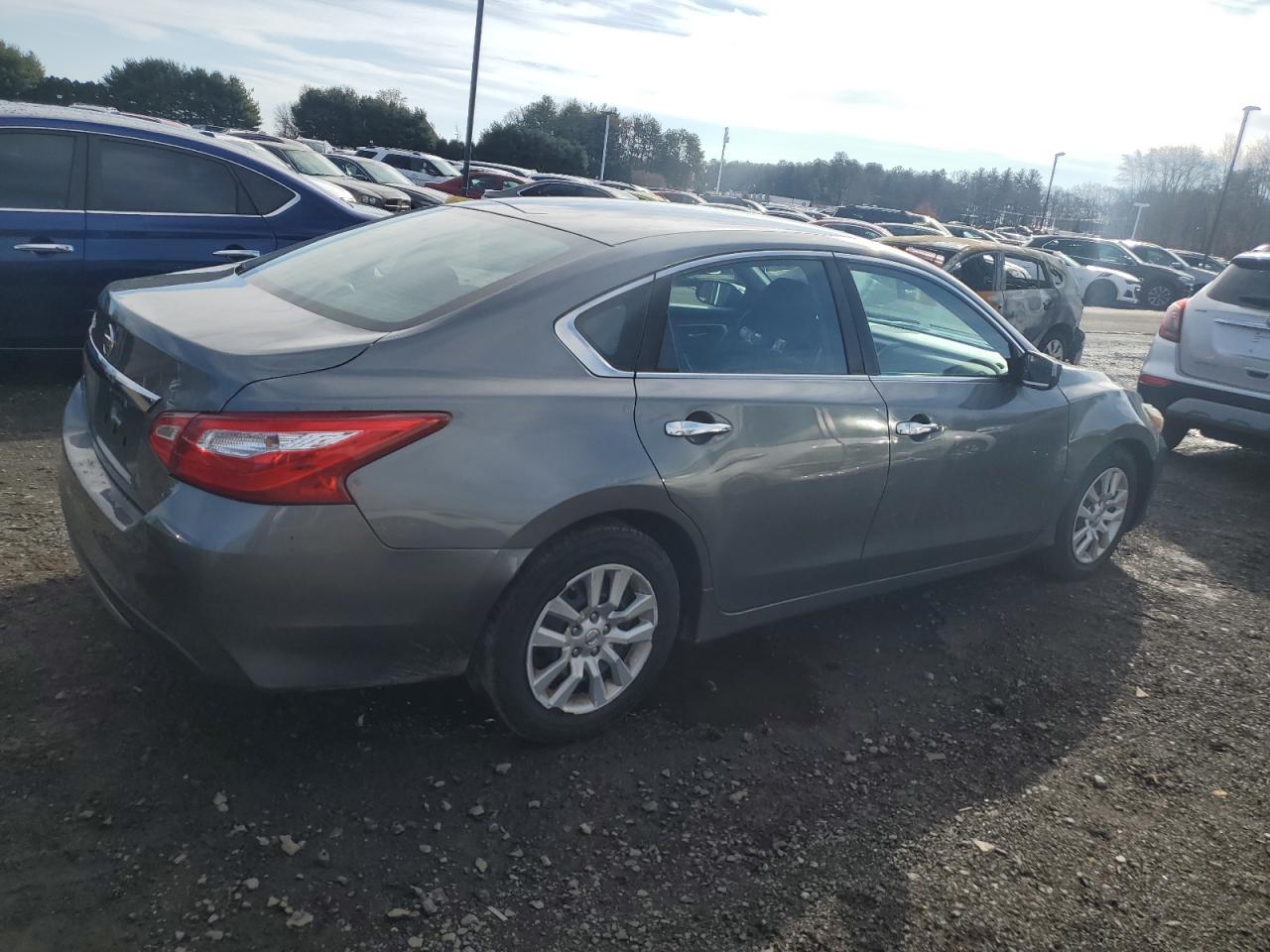 2016 NISSAN ALTIMA 2.5 - Фото 3