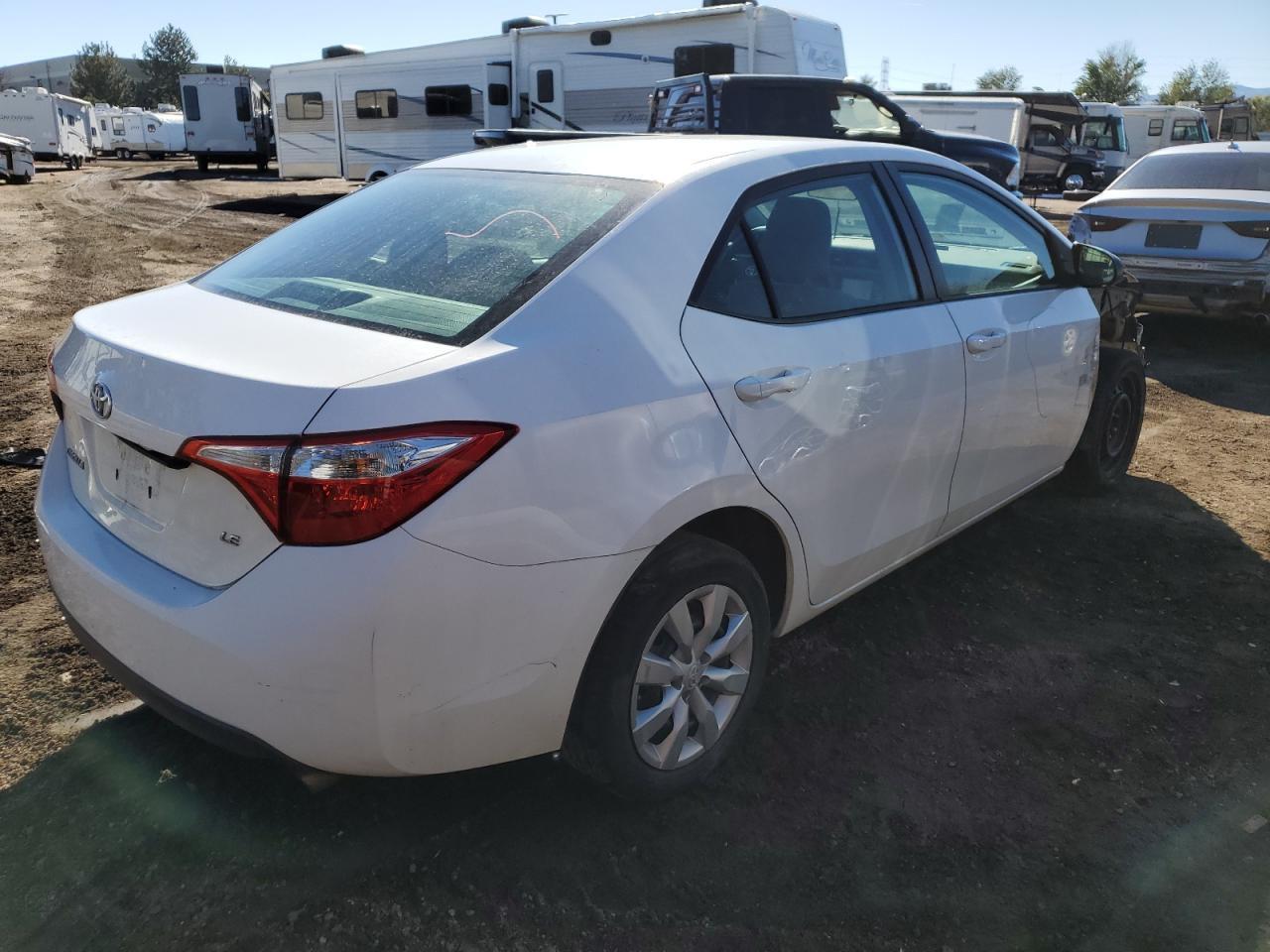 2015 TOYOTA COROLLA L - Фото 3