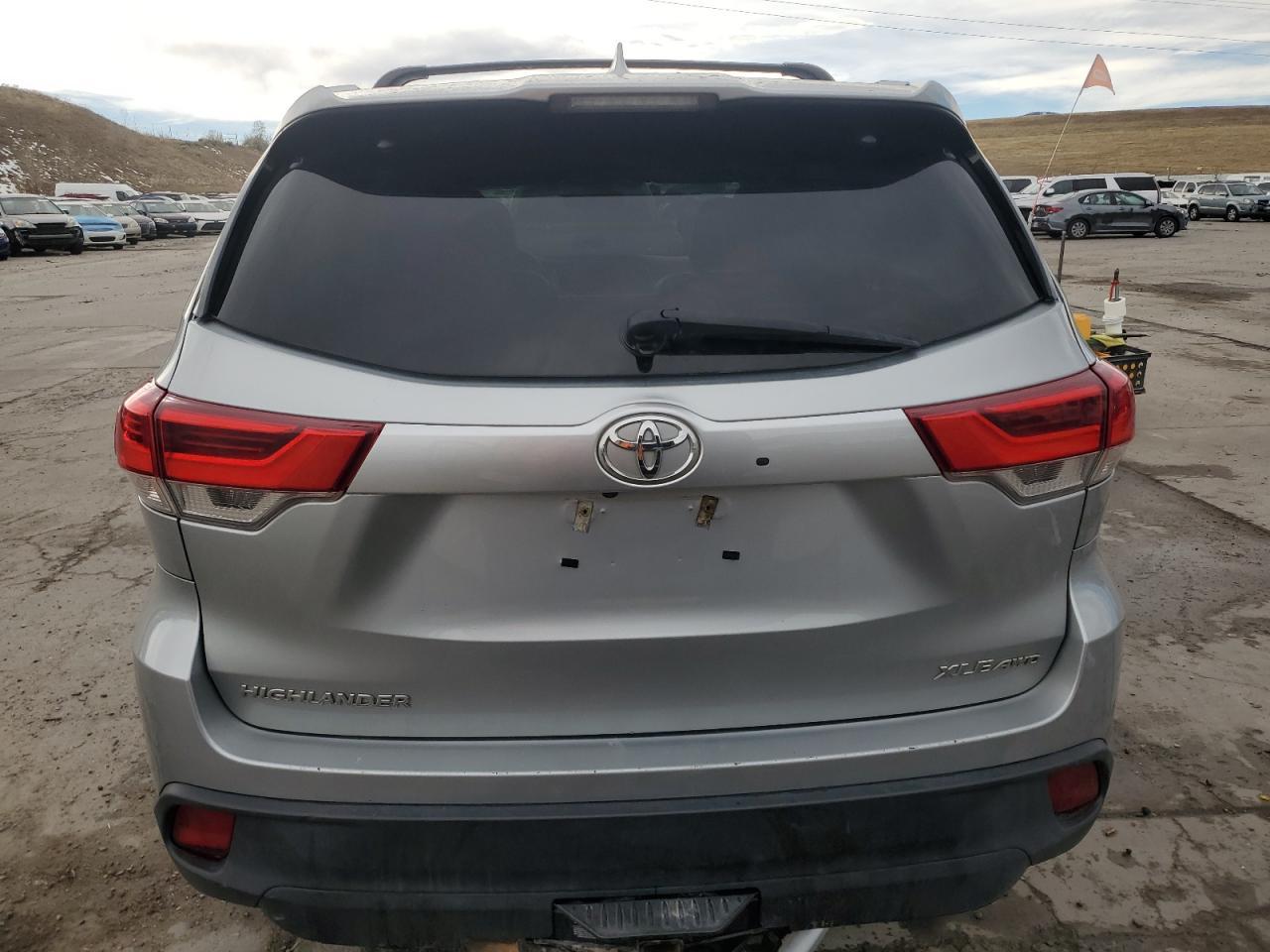 2019 TOYOTA HIGHLANDER - Фото 6