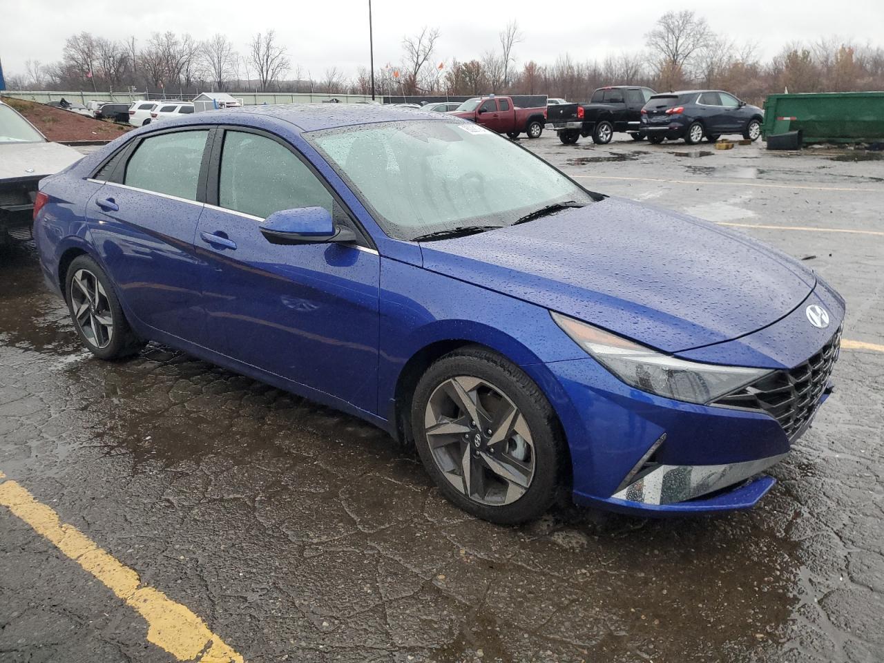 2022 HYUNDAI ELANTRA SE - Фото 4