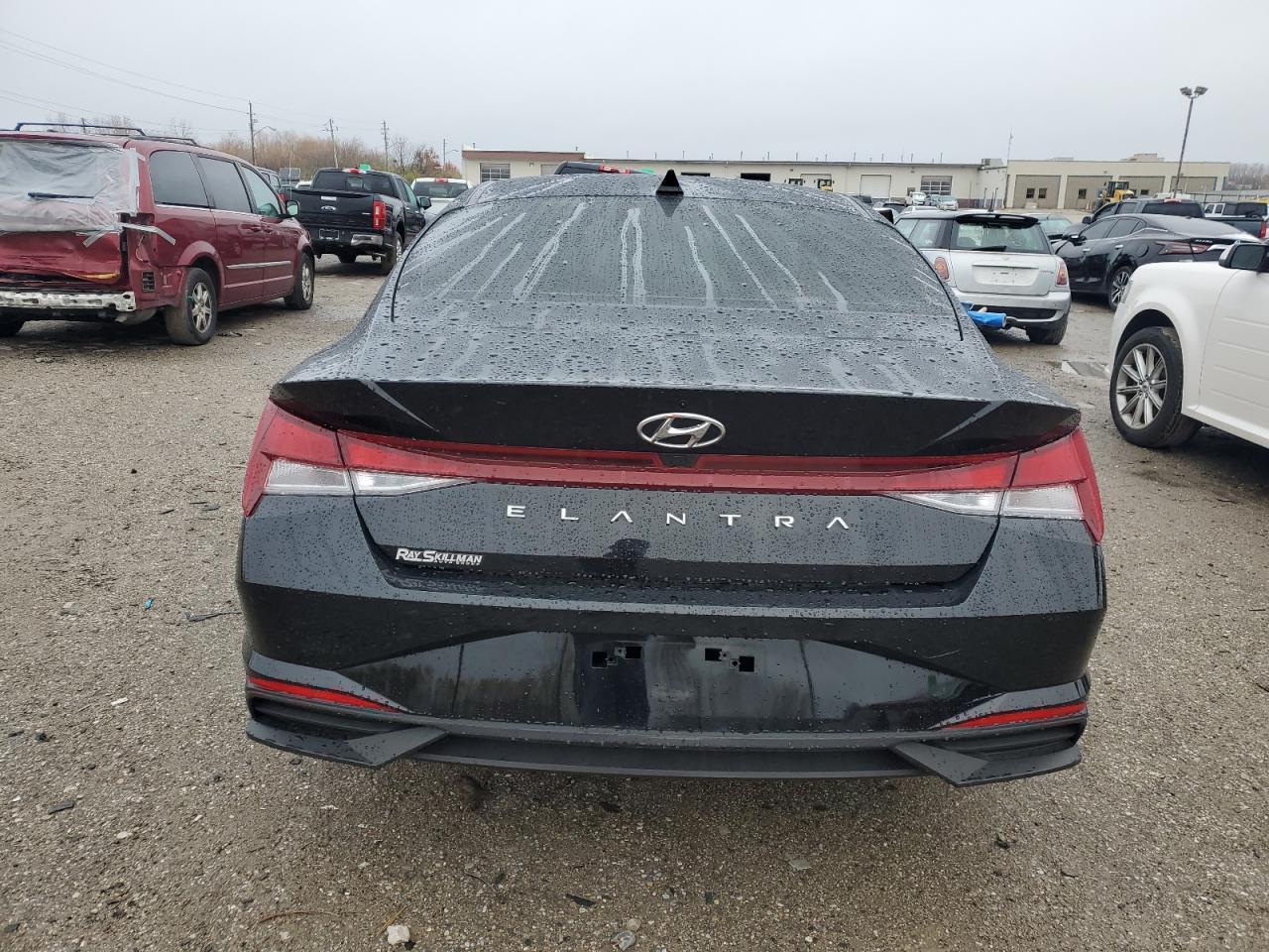 2023 HYUNDAI ELANTRA SE - Image 6