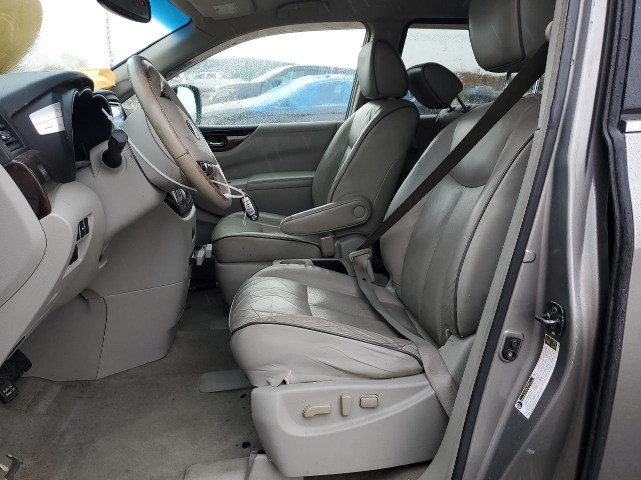 2011 NISSAN QUEST S - Фото 7