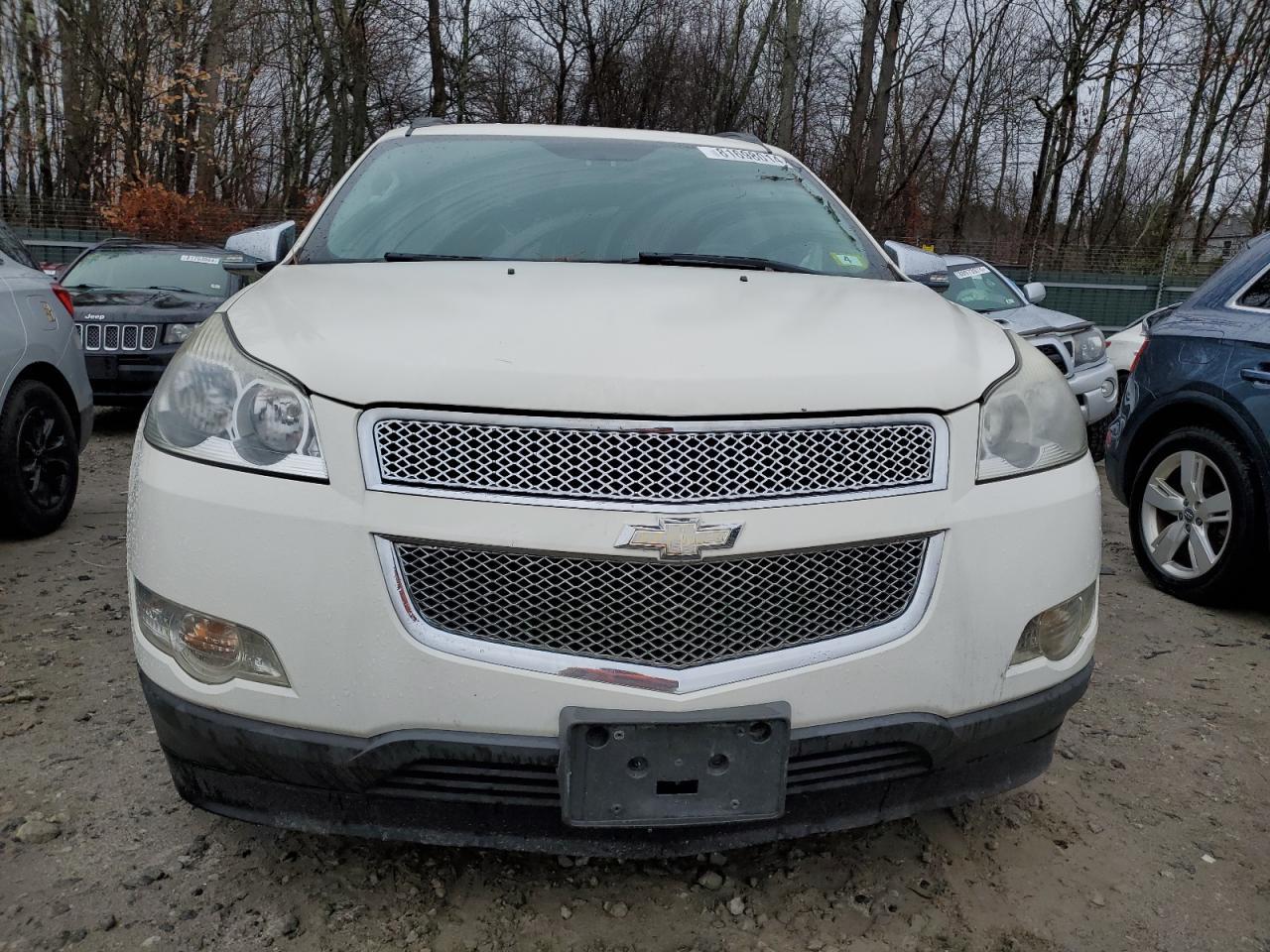 2011 CHEVROLET TRAVERSE L - Фото 5