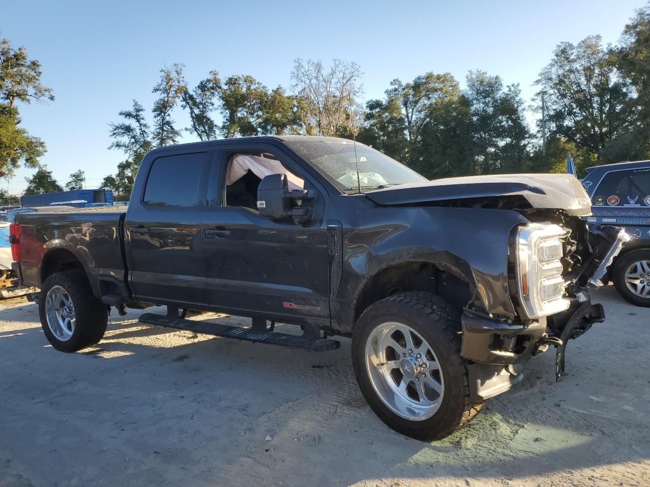 2024 FORD F250 SUPER - Image 4