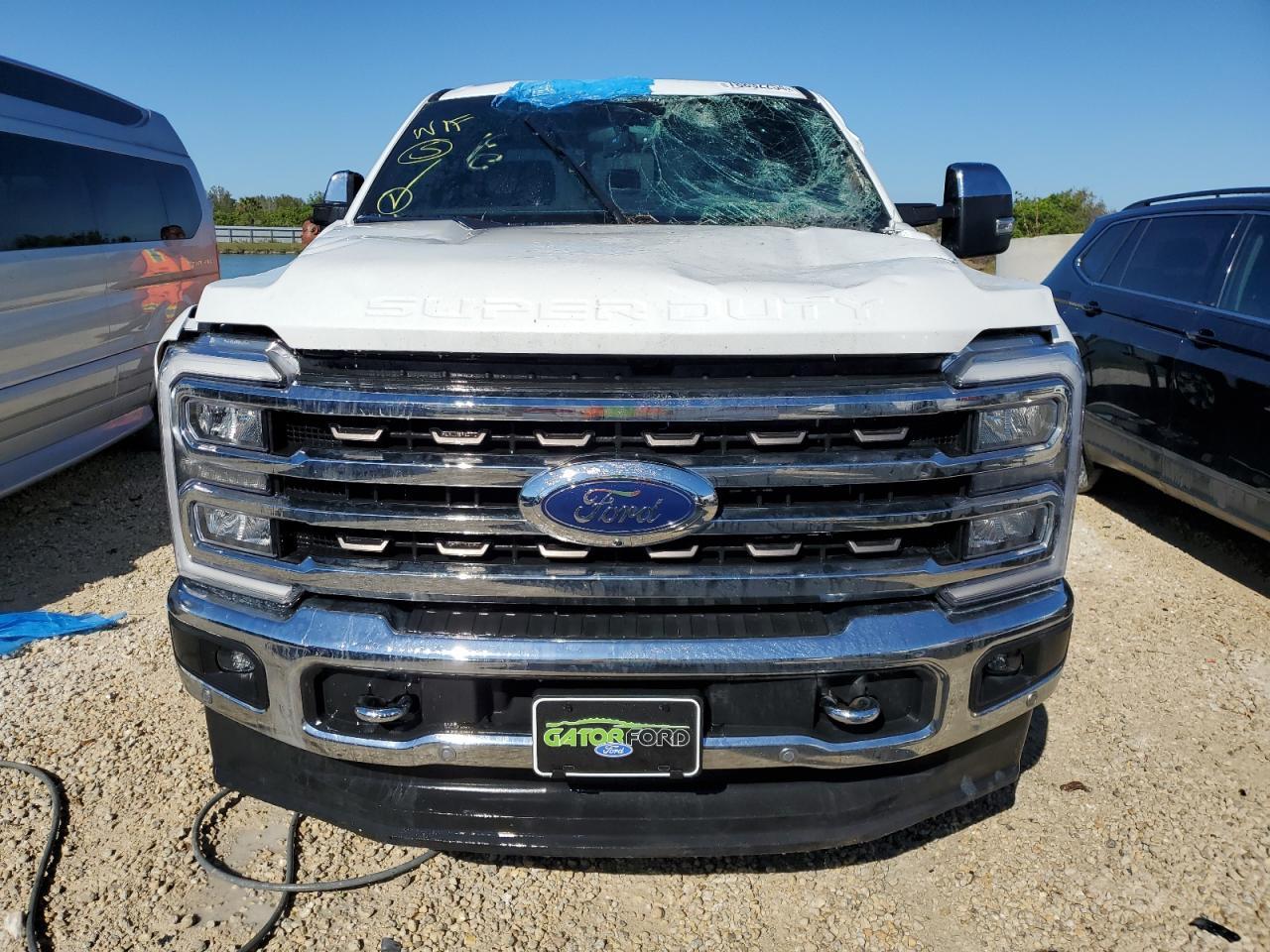 2024 FORD F250 SUPER - Image 5