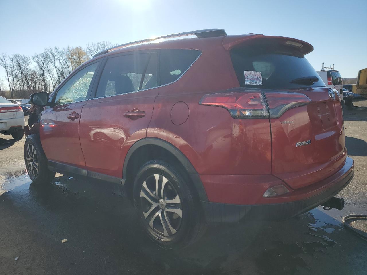 2017 TOYOTA RAV4 LE - Фото 2
