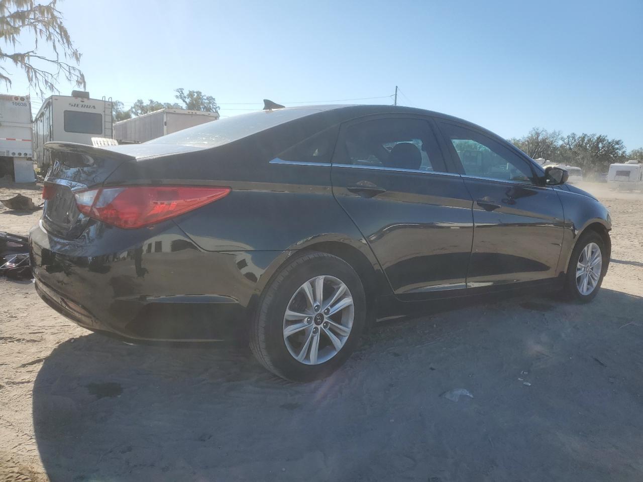 2013 HYUNDAI SONATA GLS - Фото 3