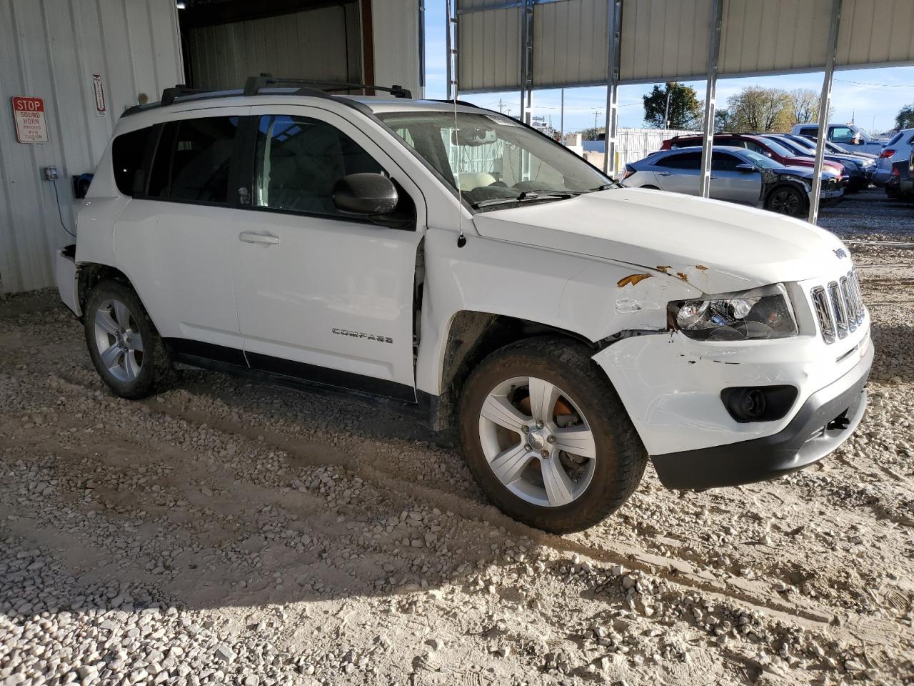2016 JEEP COMPASS SP - Image 4