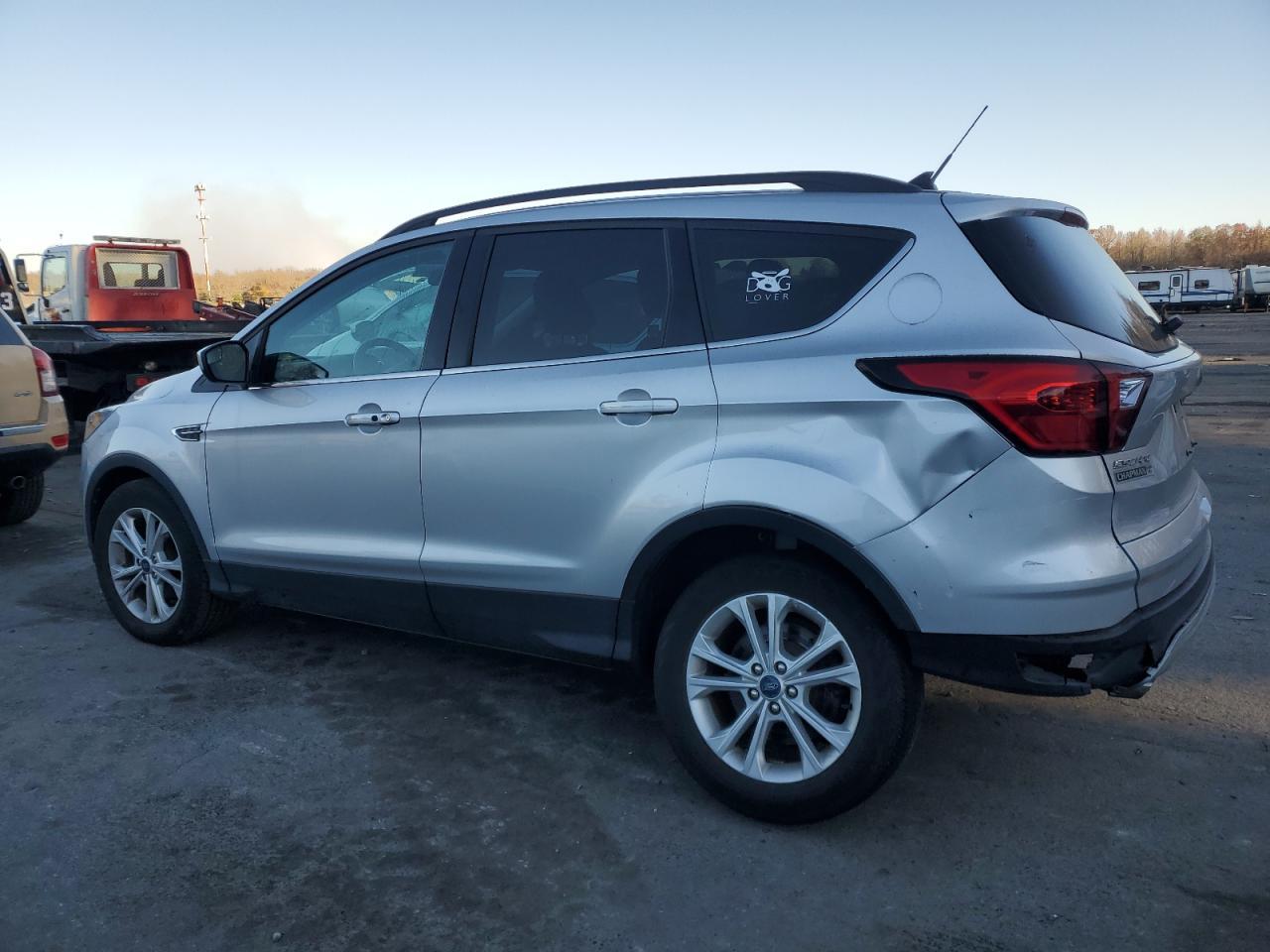 2019 FORD ESCAPE SEL - Фото 2