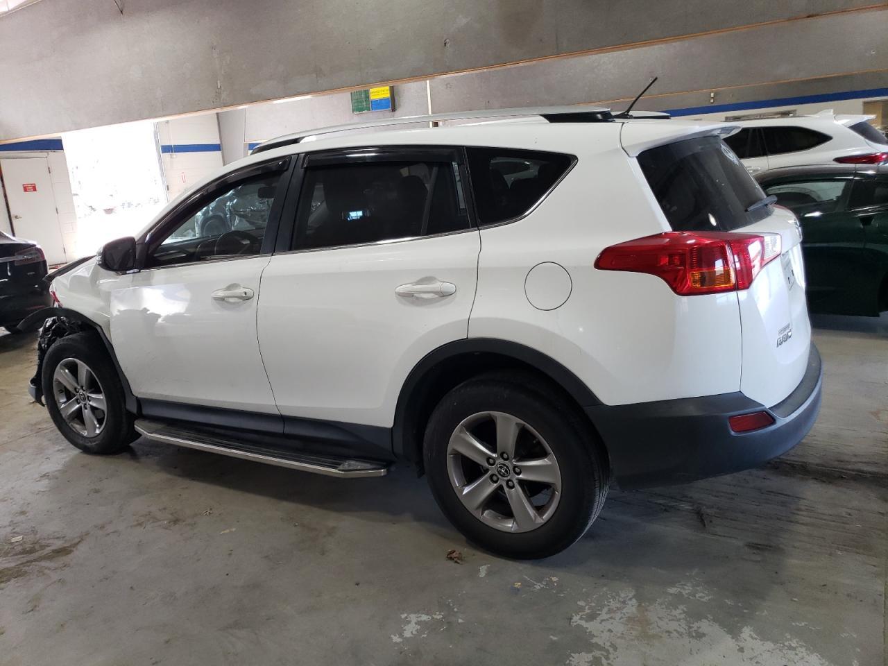 2015 TOYOTA RAV4 XLE - Image 2