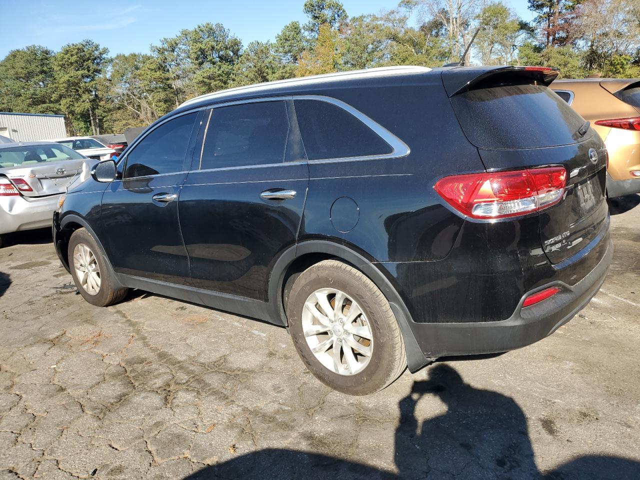 2017 KIA SORENTO LX - Image 2