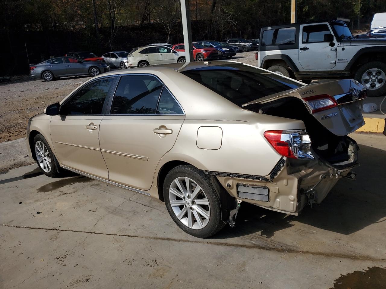 2012 TOYOTA CAMRY BASE - Фото 2