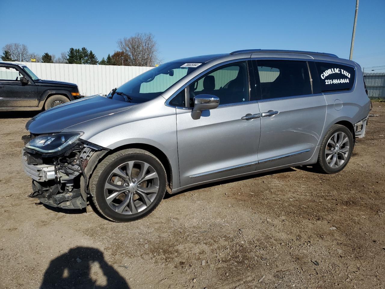 2020 CHRYSLER PACIFICA L