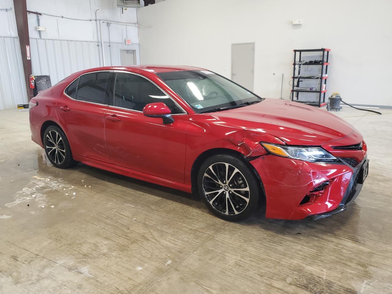 2019 TOYOTA CAMRY L - Фото 4