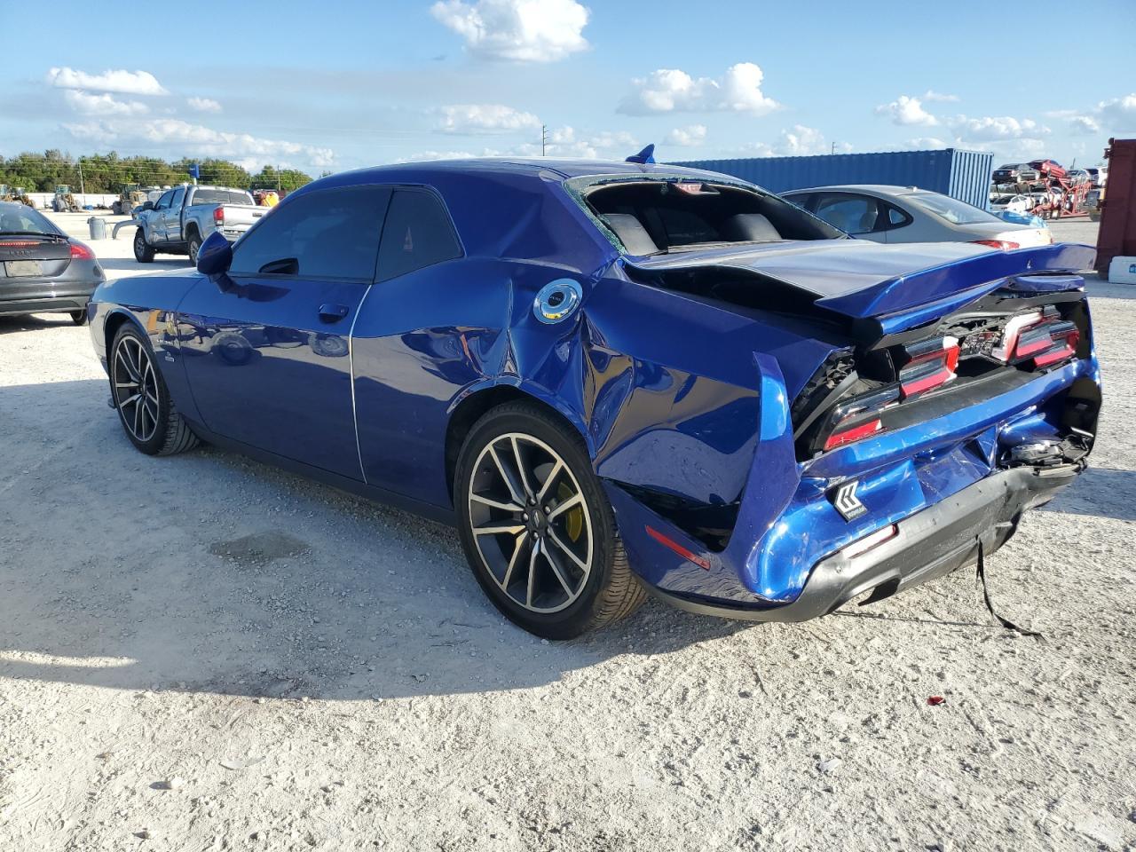 2020 DODGE CHALLENGER - Фото 2