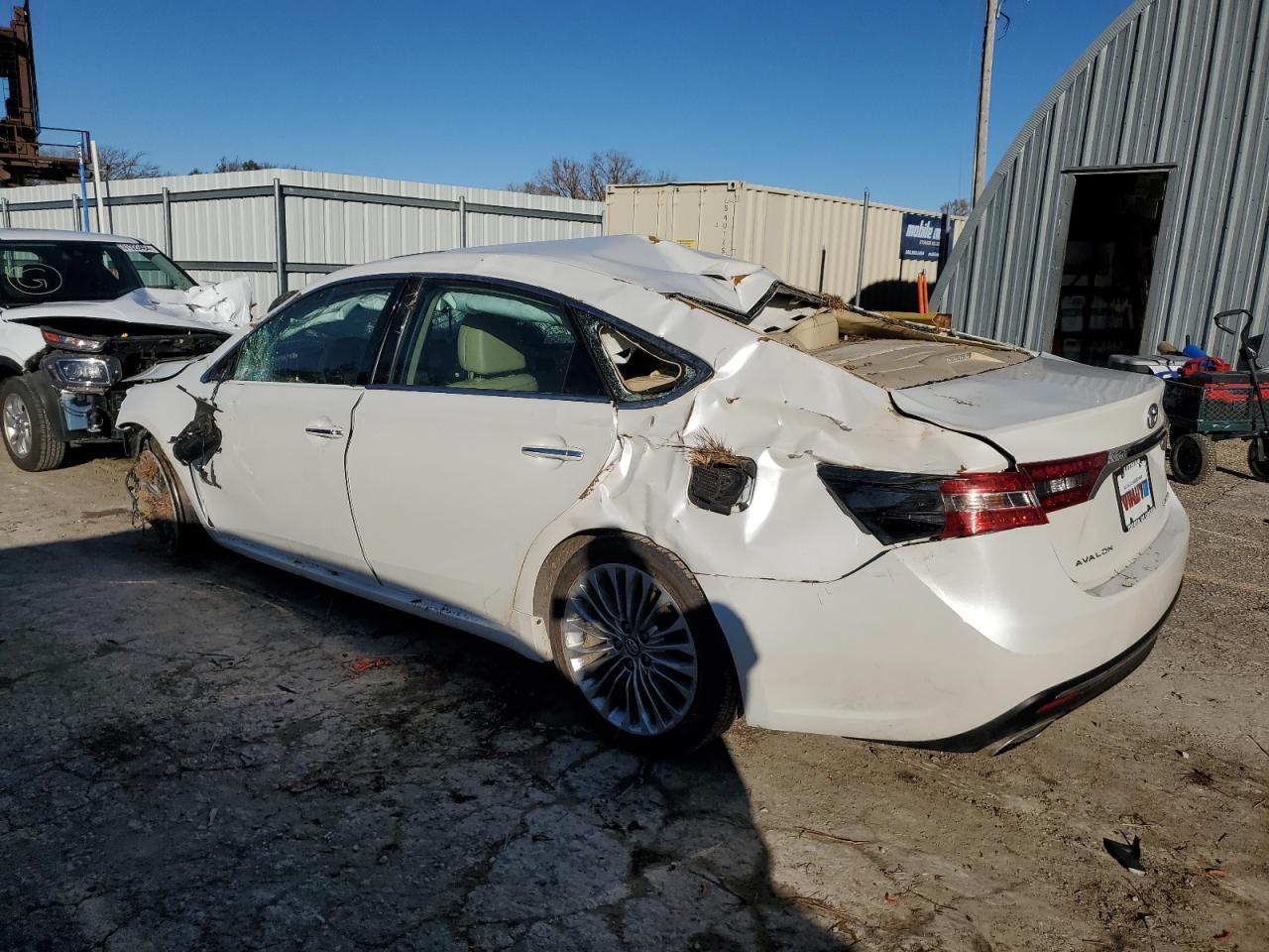 2016 TOYOTA AVALON XLE - Фото 2