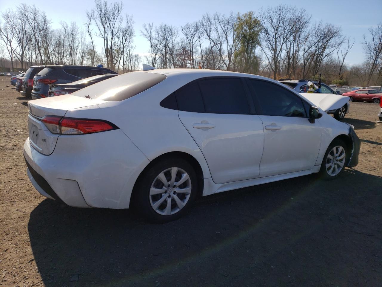 2021 TOYOTA COROLLA LE - Фото 3
