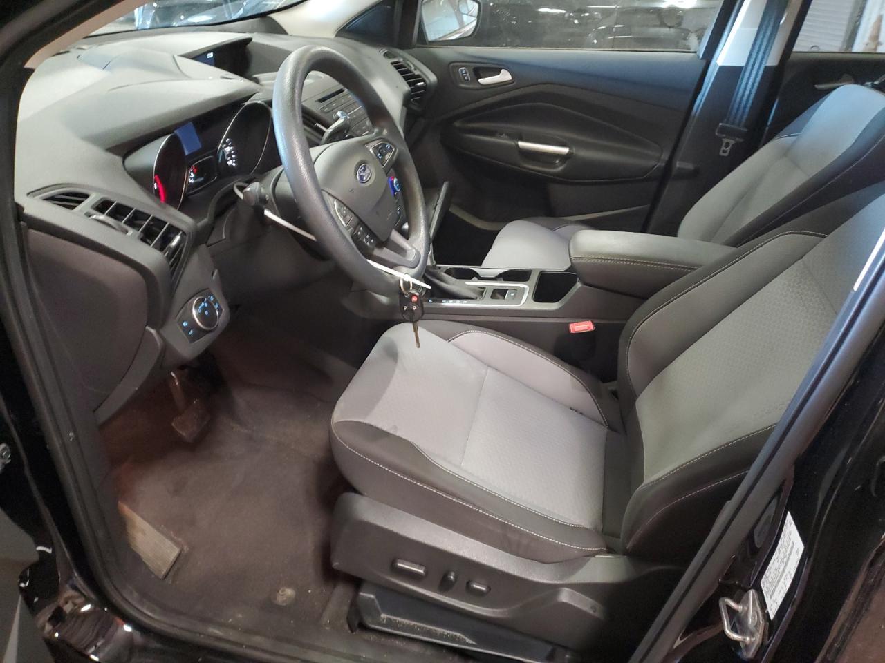 2017 FORD ESCAPE SE - Фото 7