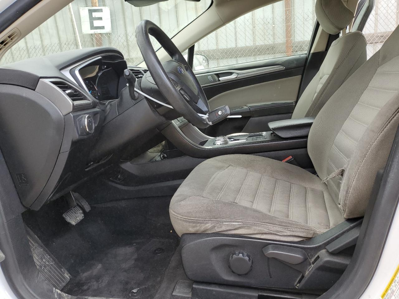 2020 FORD FUSION SE - Фото 7