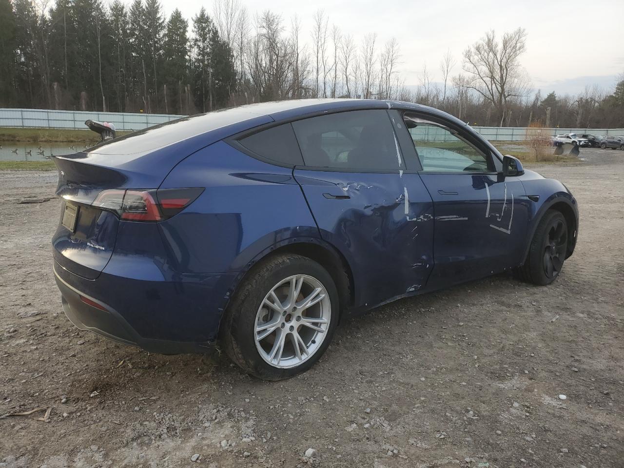 2023 TESLA MODEL Y - Image 3
