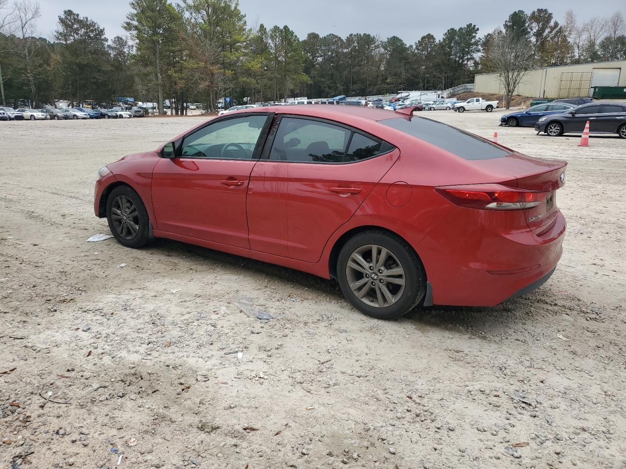 2018 HYUNDAI ELANTRA SE - Image 2