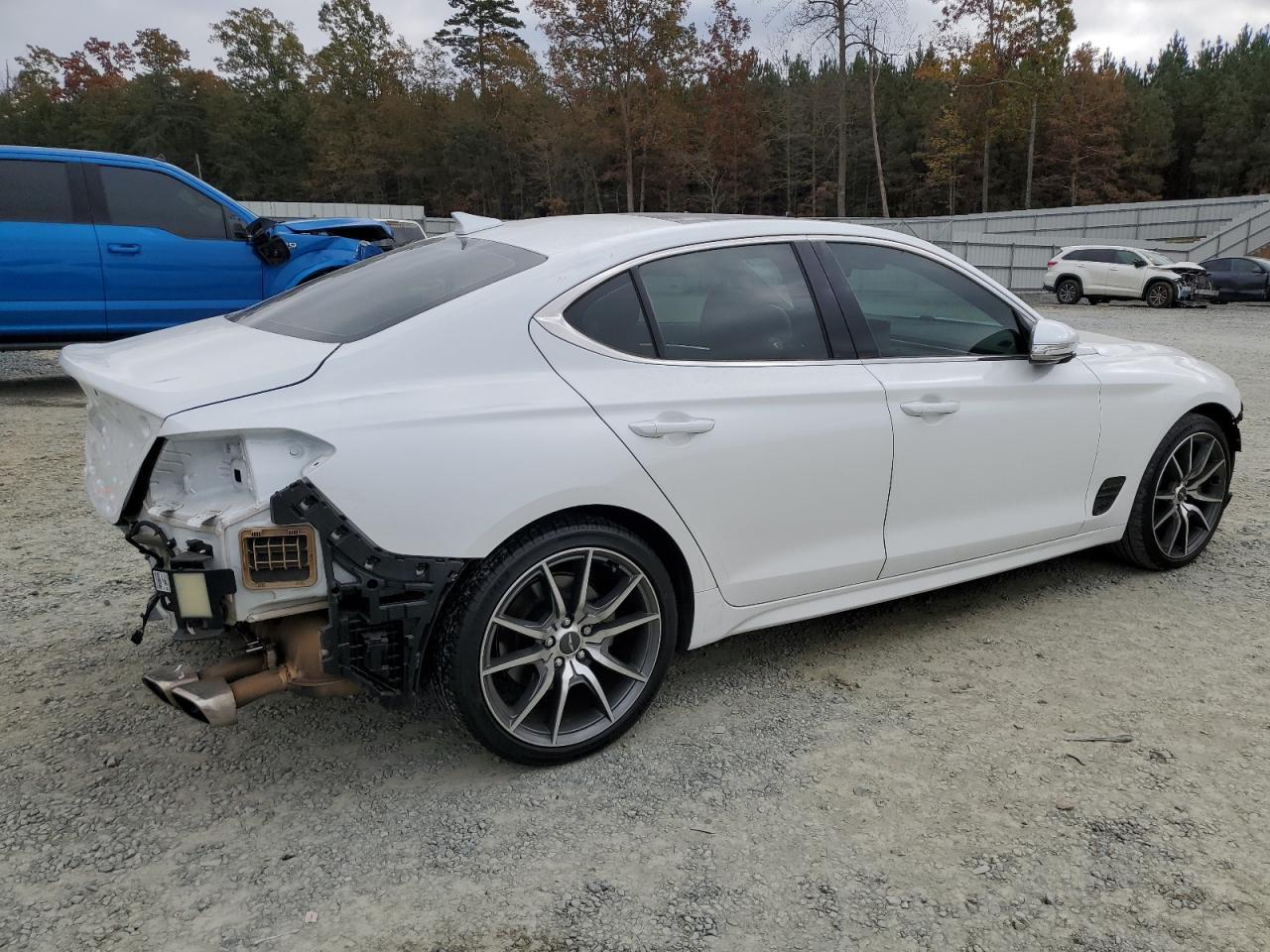 2022 GENESIS G70 BASE - Фото 3