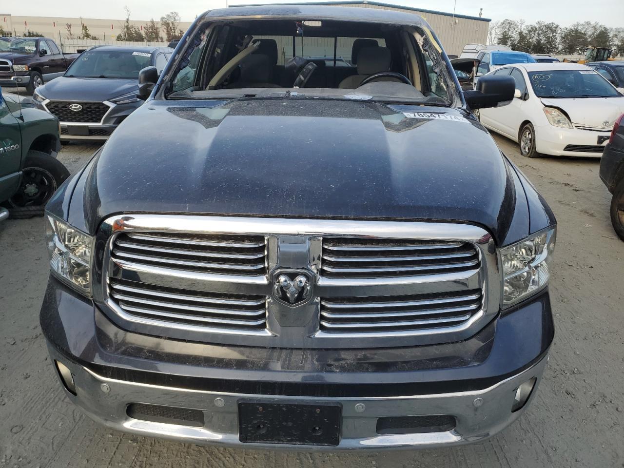 2019 RAM 1500 CLASS - Image 5
