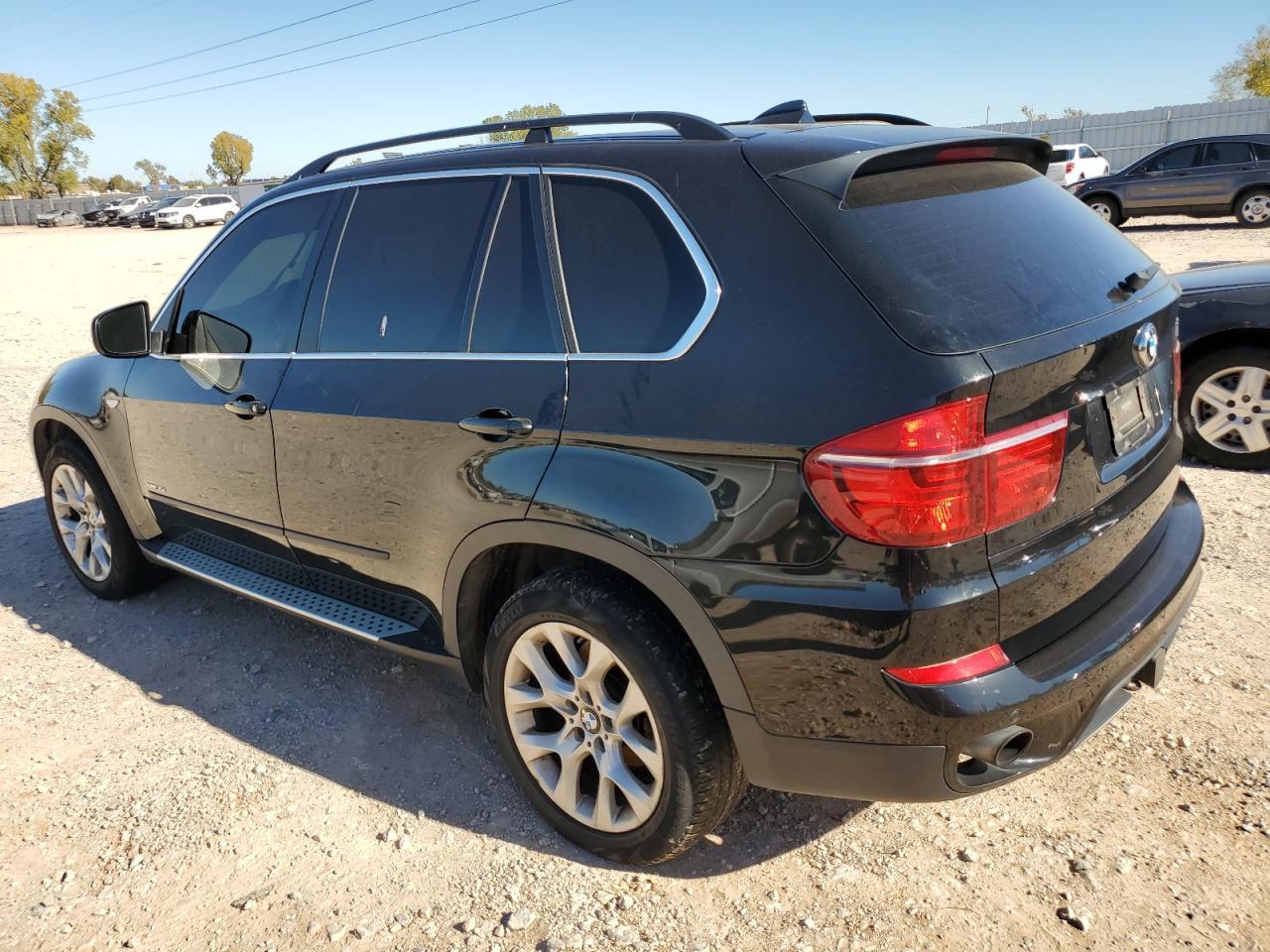 2013 BMW X5 XDRIVE3 - Image 2
