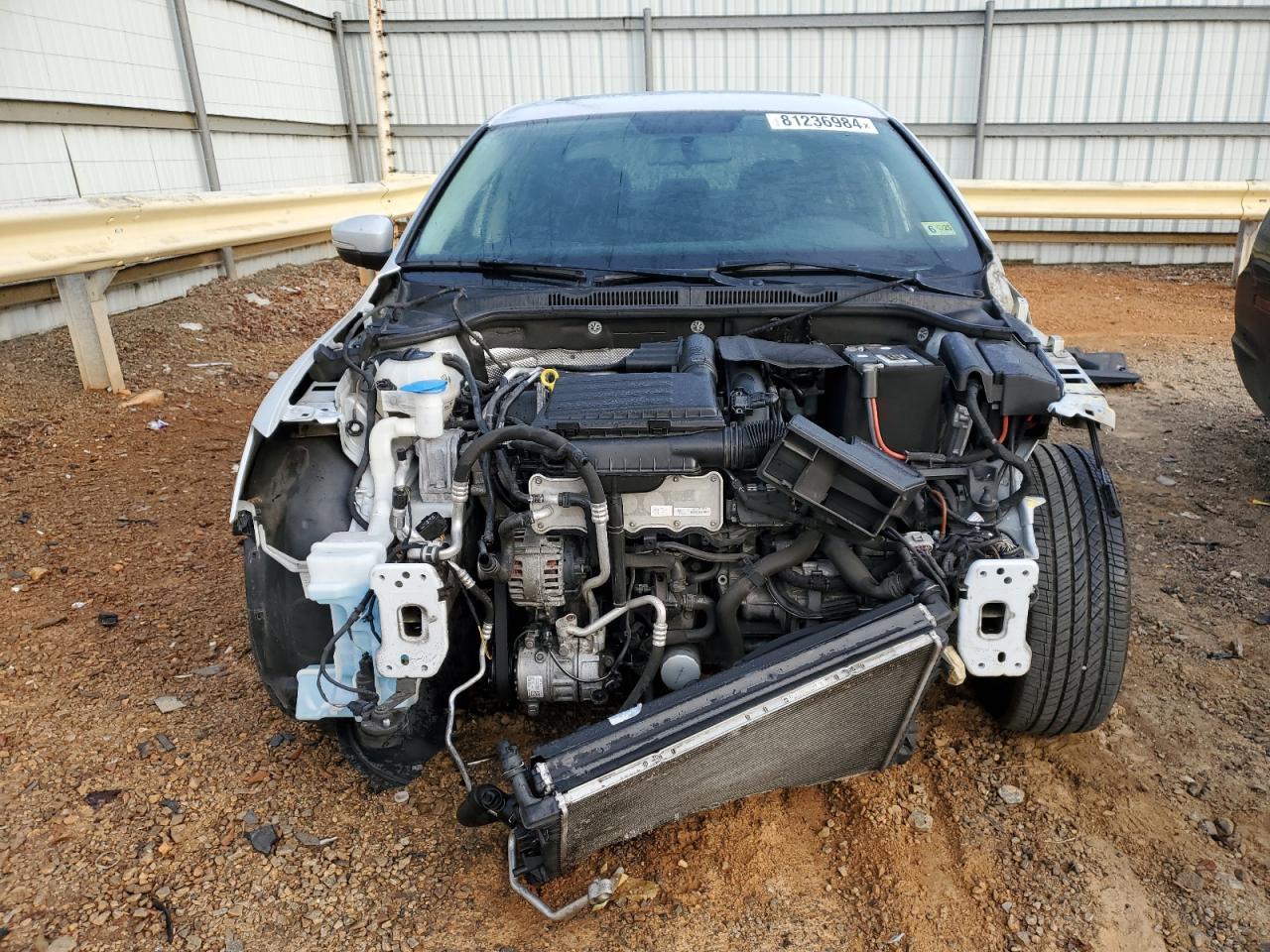 2017 VOLKSWAGEN JETTA SE - Фото 5