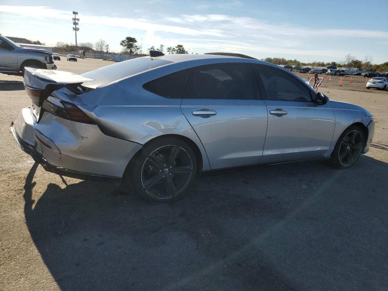 2023 HONDA ACCORD HYB - Фото 3