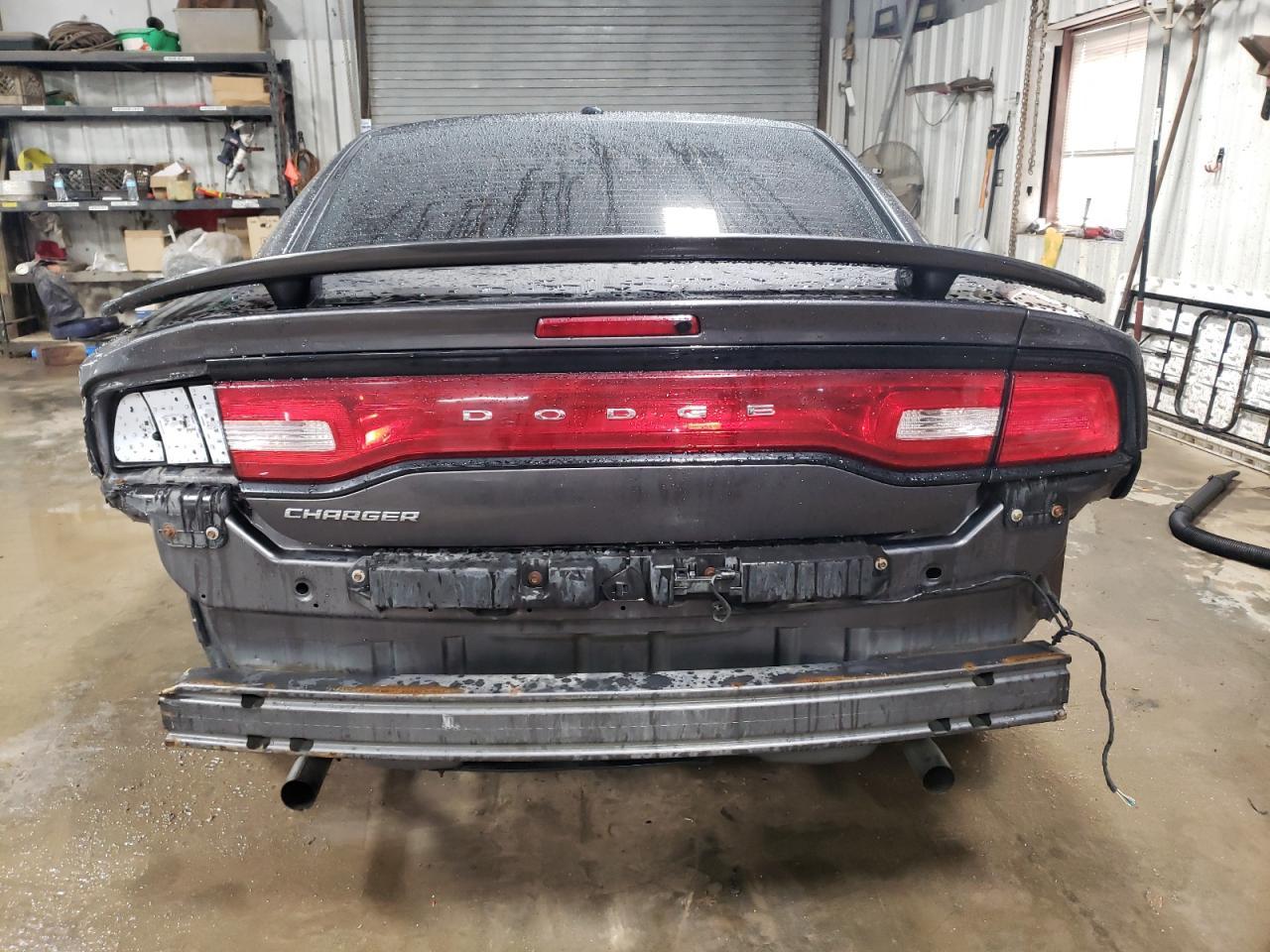 2014 DODGE CHARGER SE - Фото 6