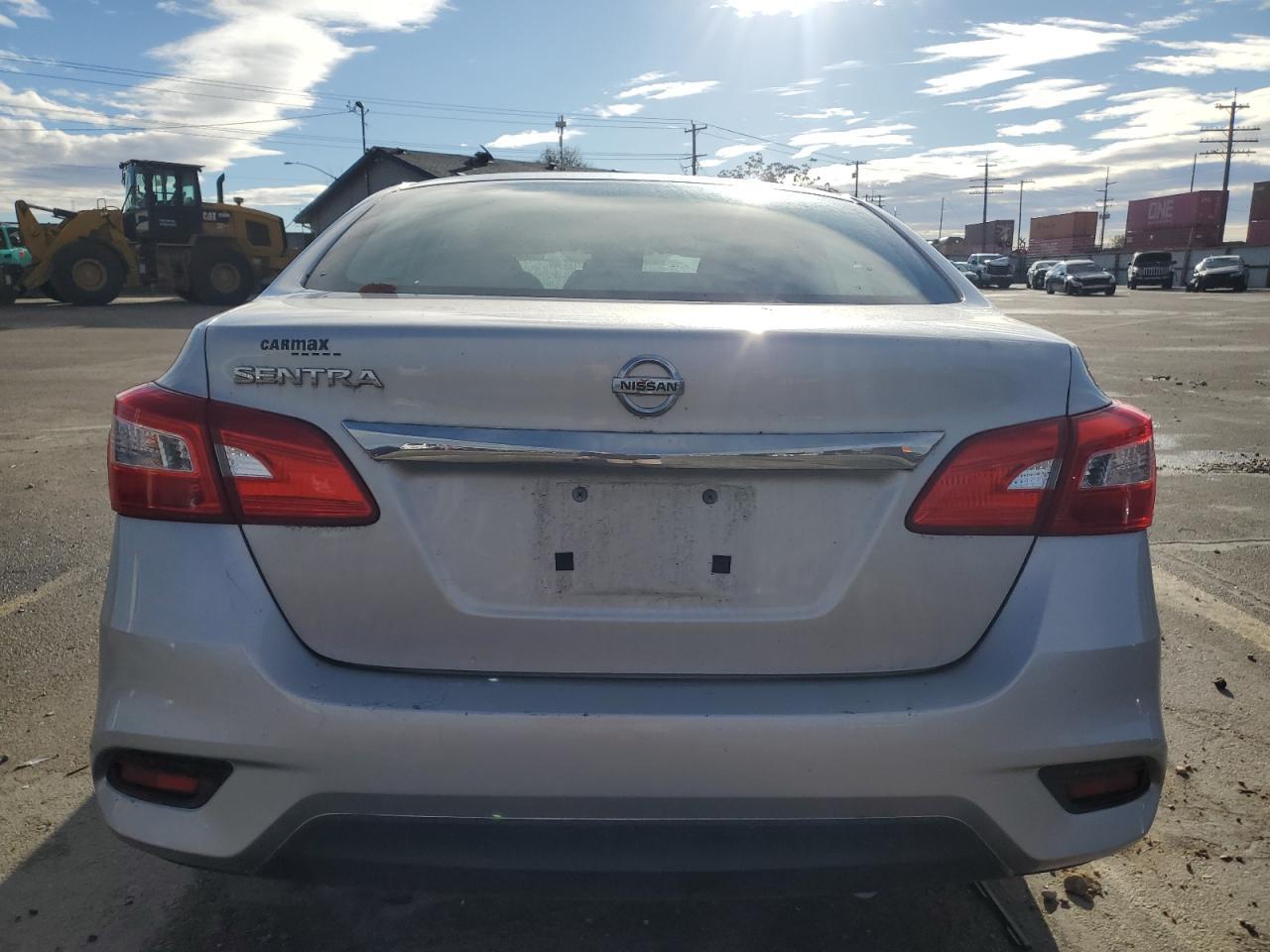 2017 NISSAN SENTRA S - Фото 6