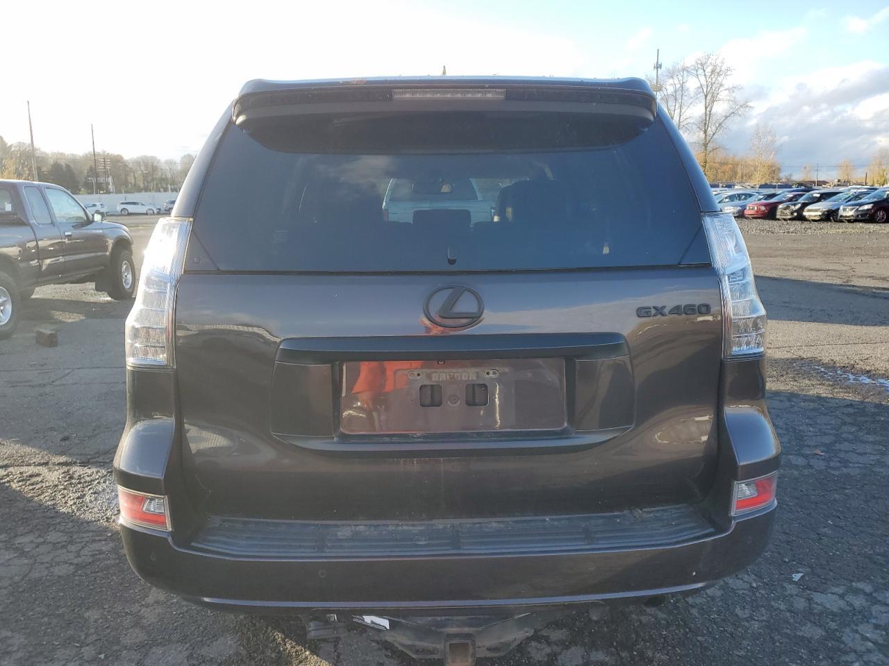 2014 LEXUS GX 460 - Image 6
