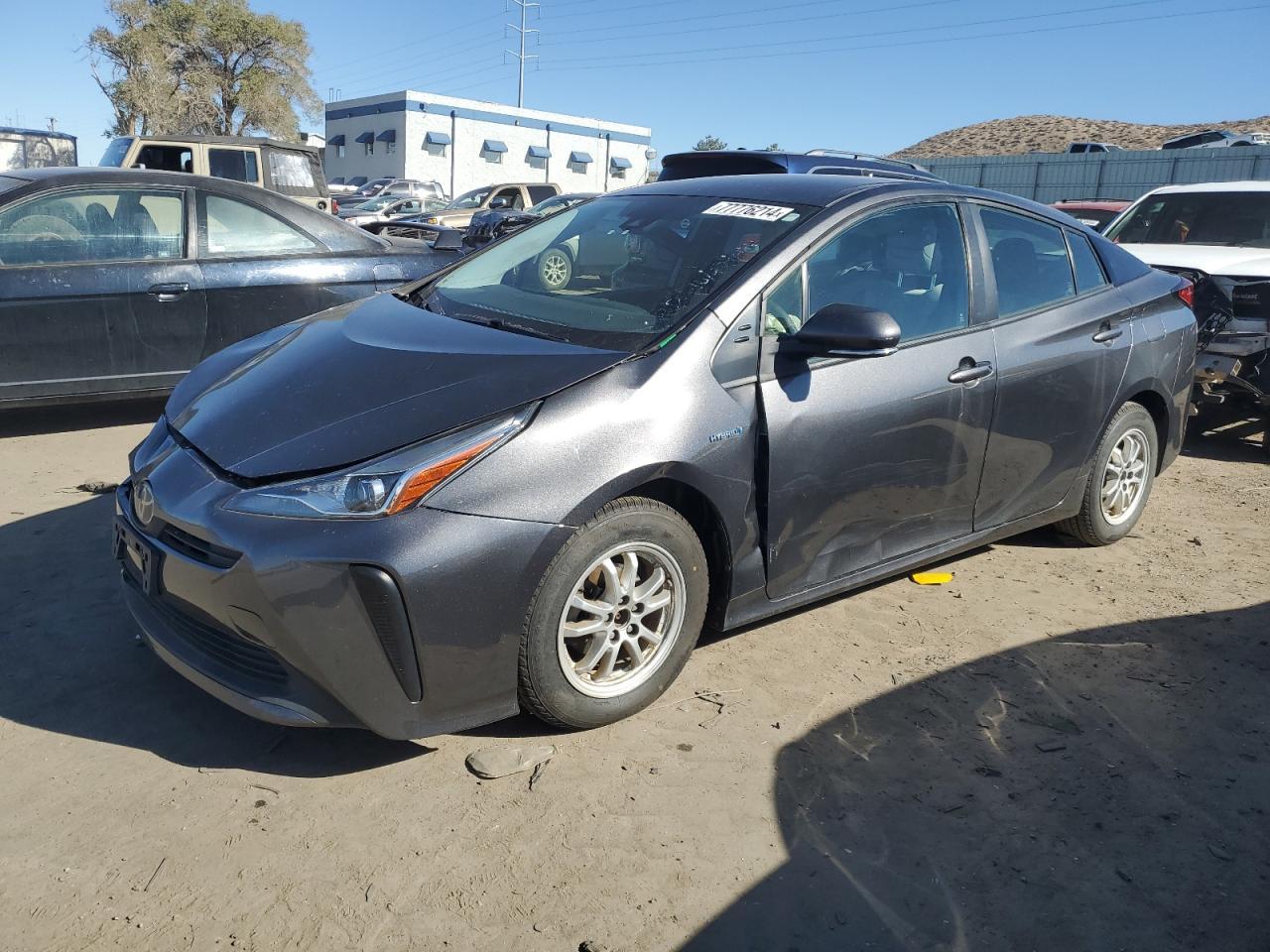 2019 TOYOTA PRIUS