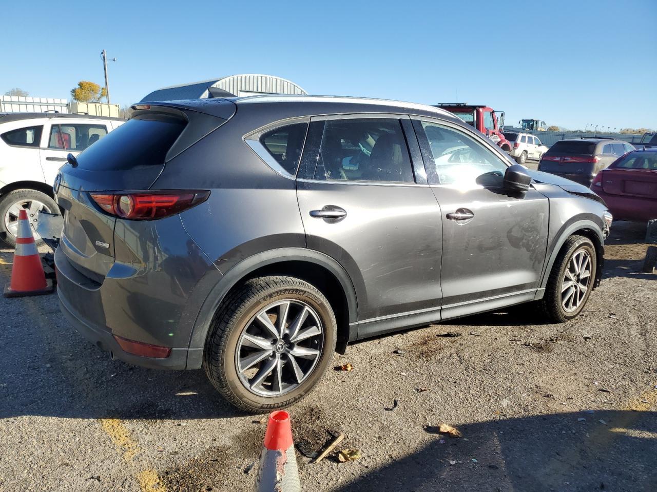 2018 MAZDA CX-5 GRAND - Image 3
