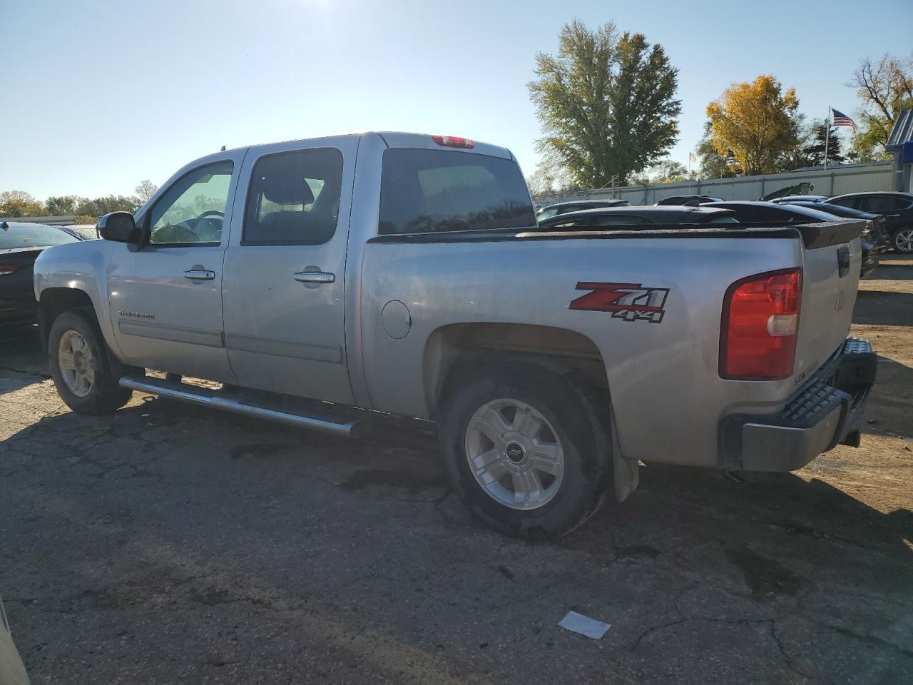 2013 CHEVROLET SILVERADO - Фото 2