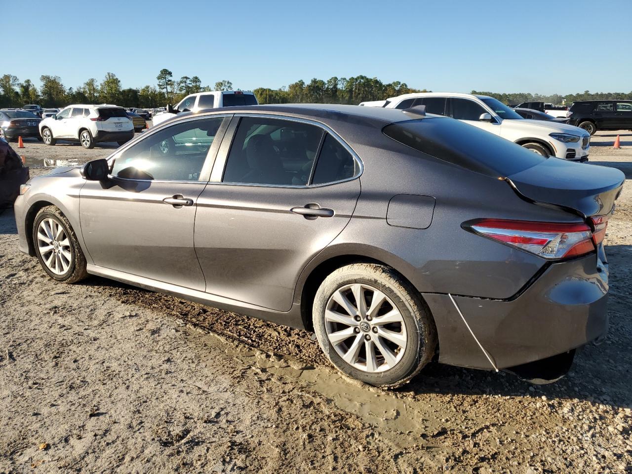 2020 TOYOTA CAMRY LE - Image 2