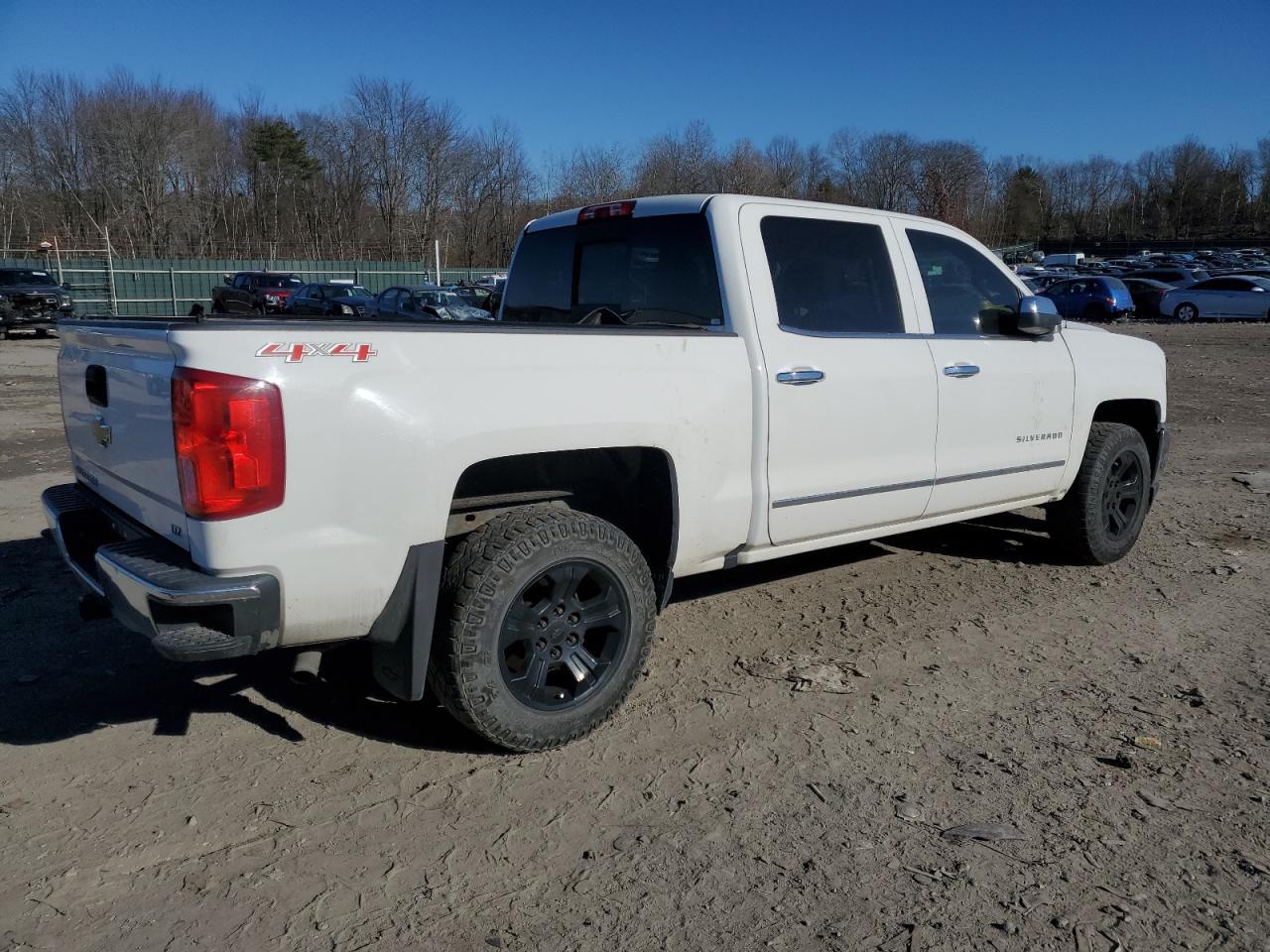 2016 CHEVROLET SILVERADO - Image 3