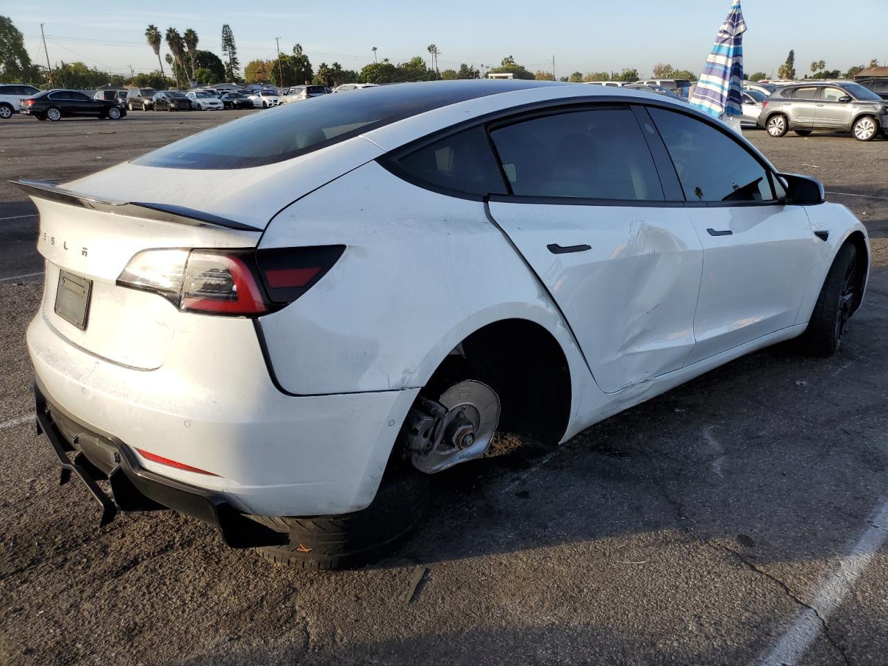 2022 TESLA MODEL 3 - Image 3